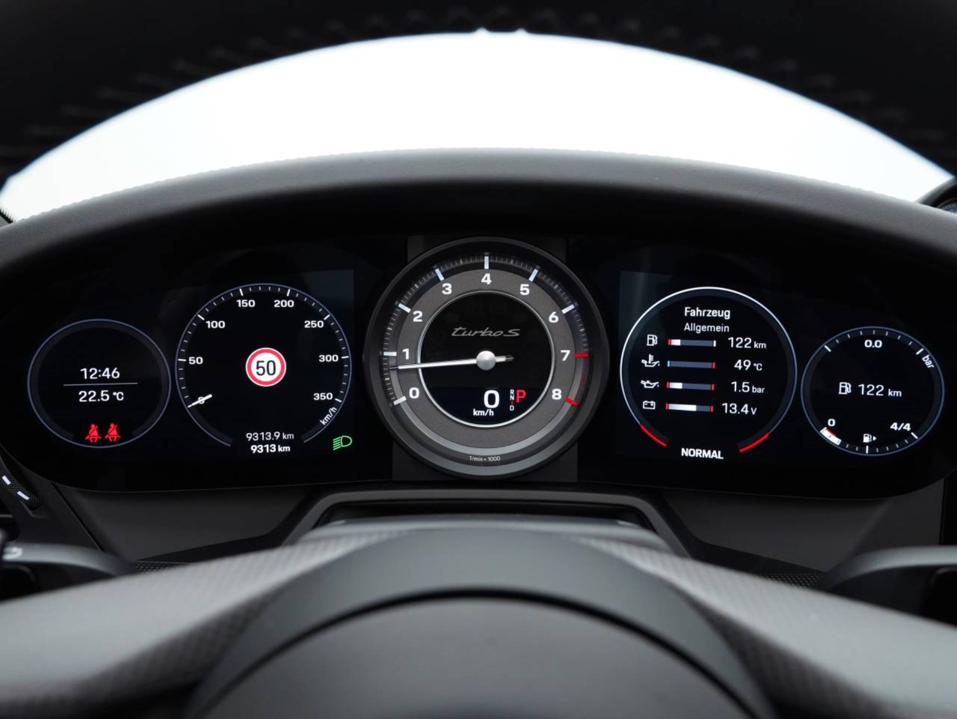 PORSCHE 911 Turbo S Cabriolet-image-16