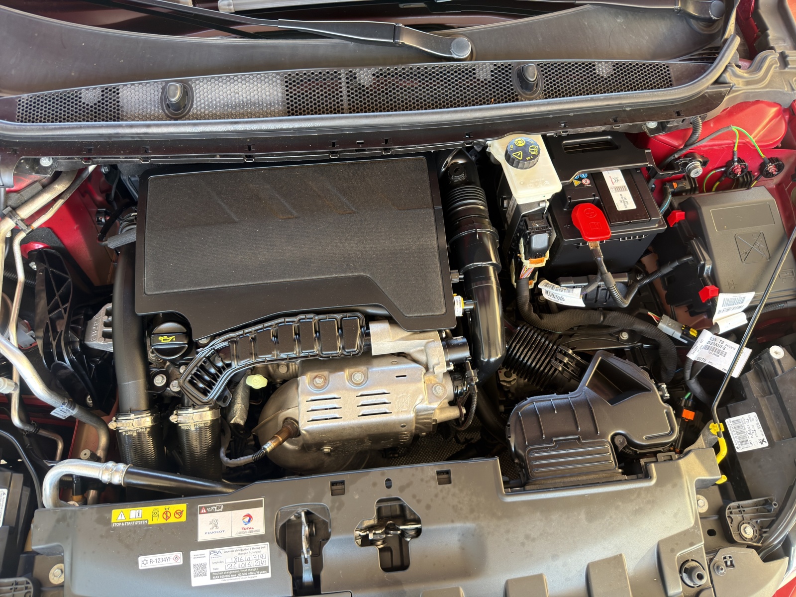 PEUGEOT 308 SW 1.2PureTech Allure-image-10