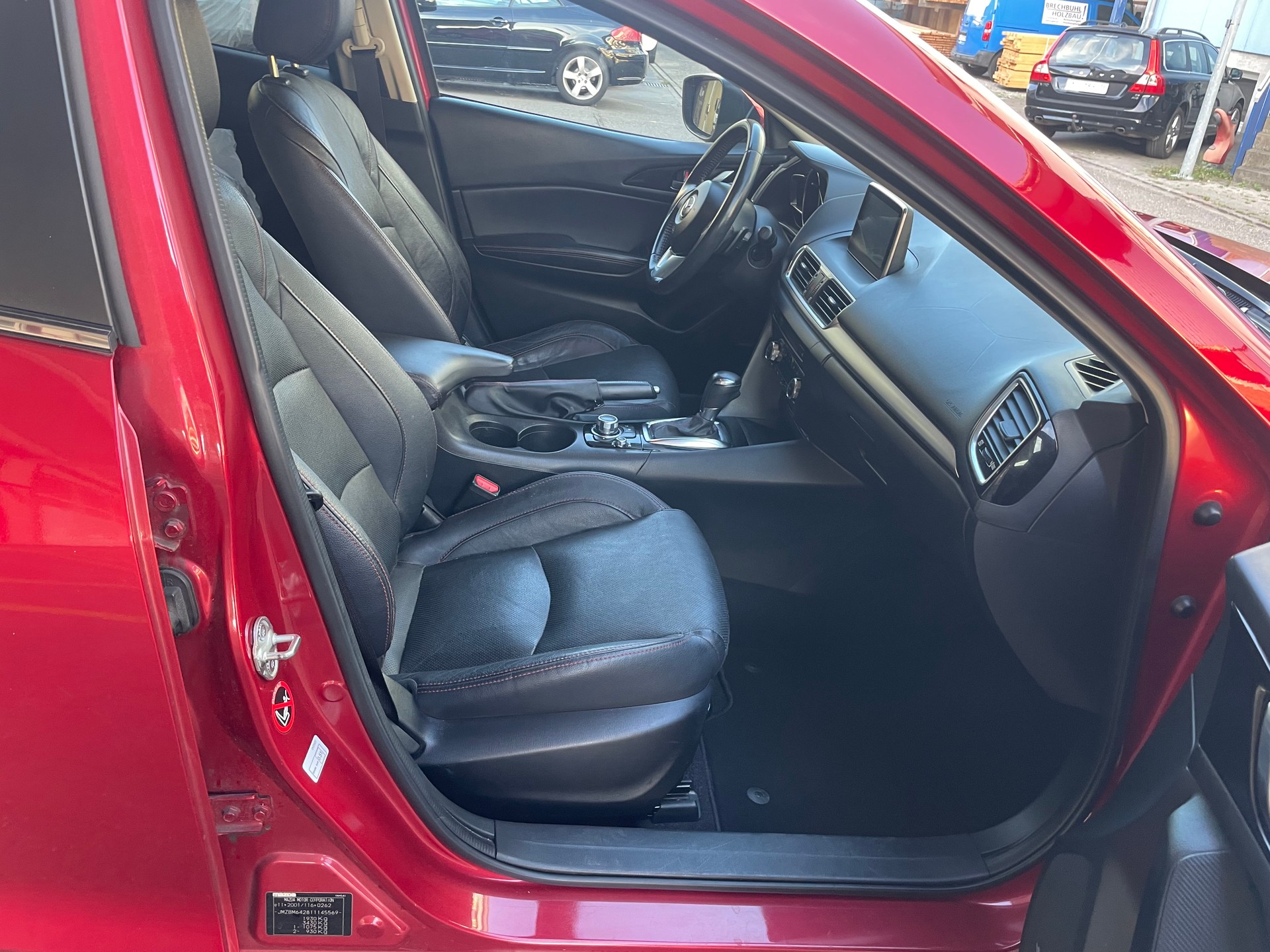 MAZDA 3 2.2 16V CD Revolution Activematic-image-12