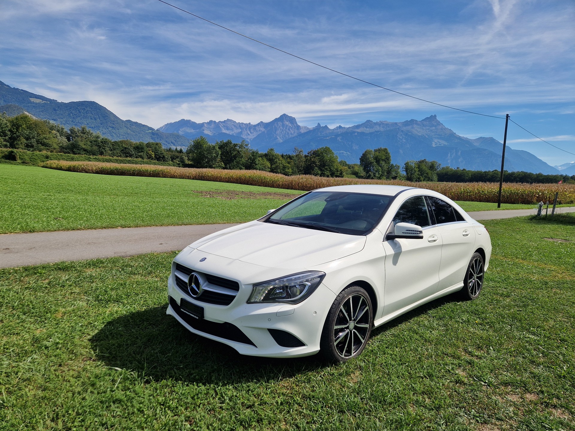 MERCEDES-BENZ CLA 200-image-0