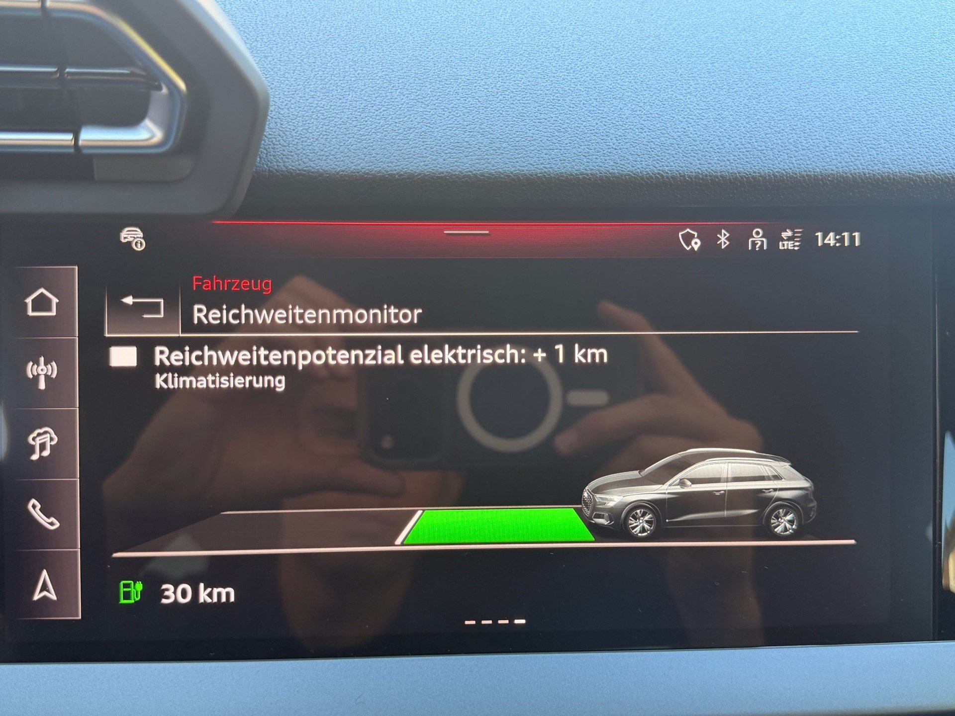 AUDI A3 SPORTBACK TFSI e 204 PS ADVANCED *** 5 JAHRE AUDI WERKSGARANTIE & VIELES MEHR ***-image-19