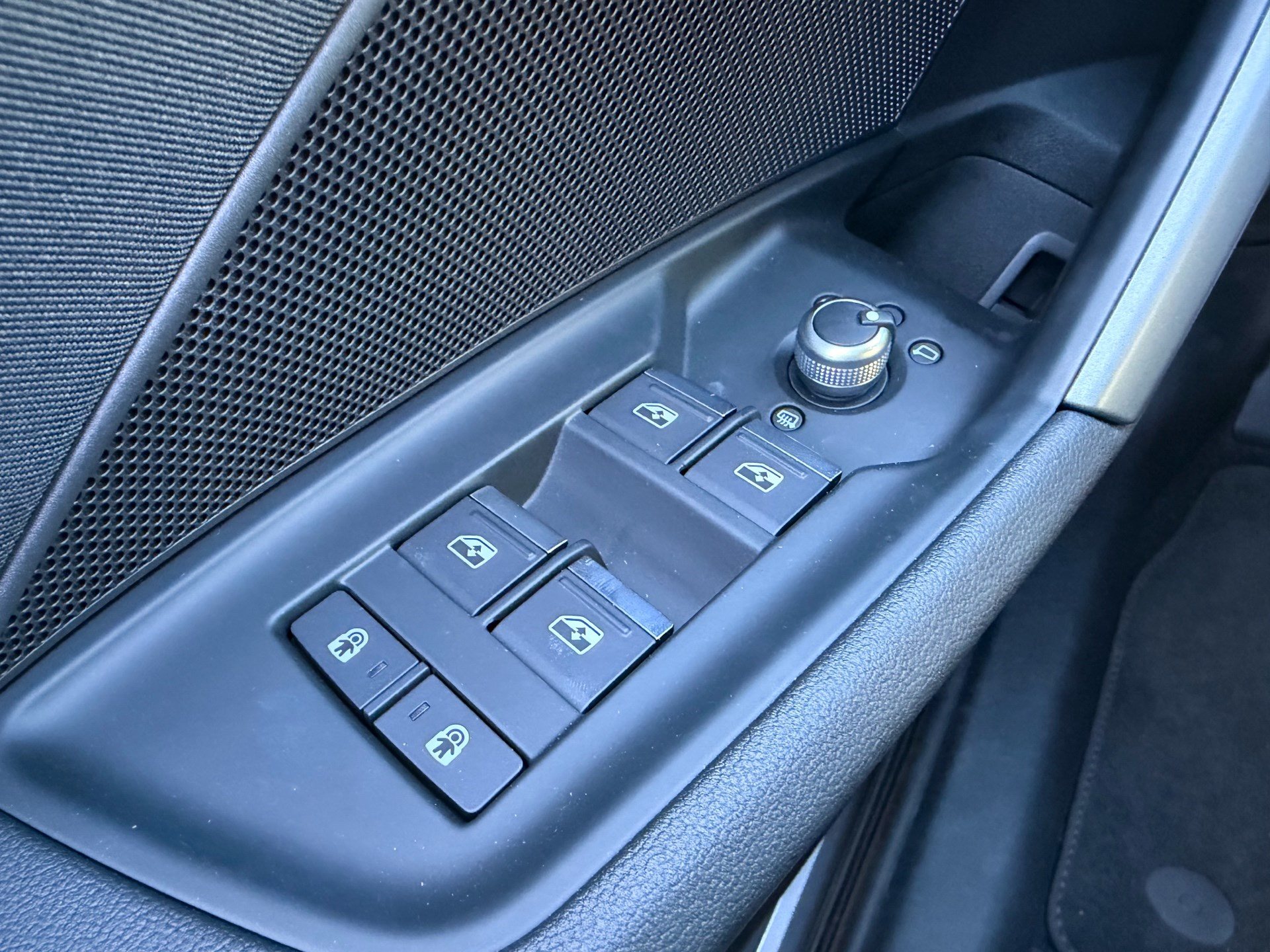 AUDI A3 SPORTBACK TFSI e 204 PS ADVANCED *** 5 JAHRE AUDI WERKSGARANTIE & VIELES MEHR ***-image-29