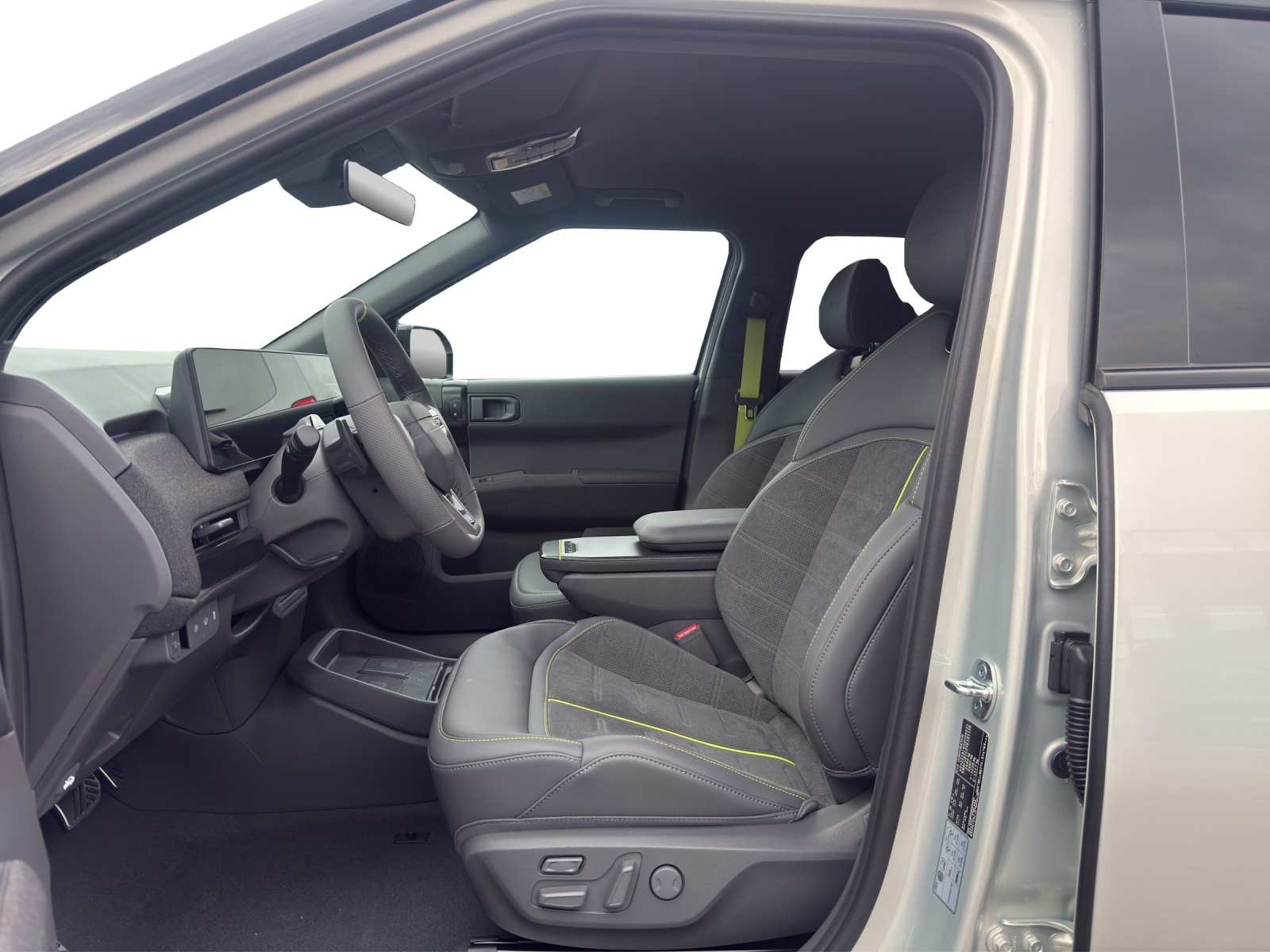 KIA EV3 81 kWh GT 4x4-image-10