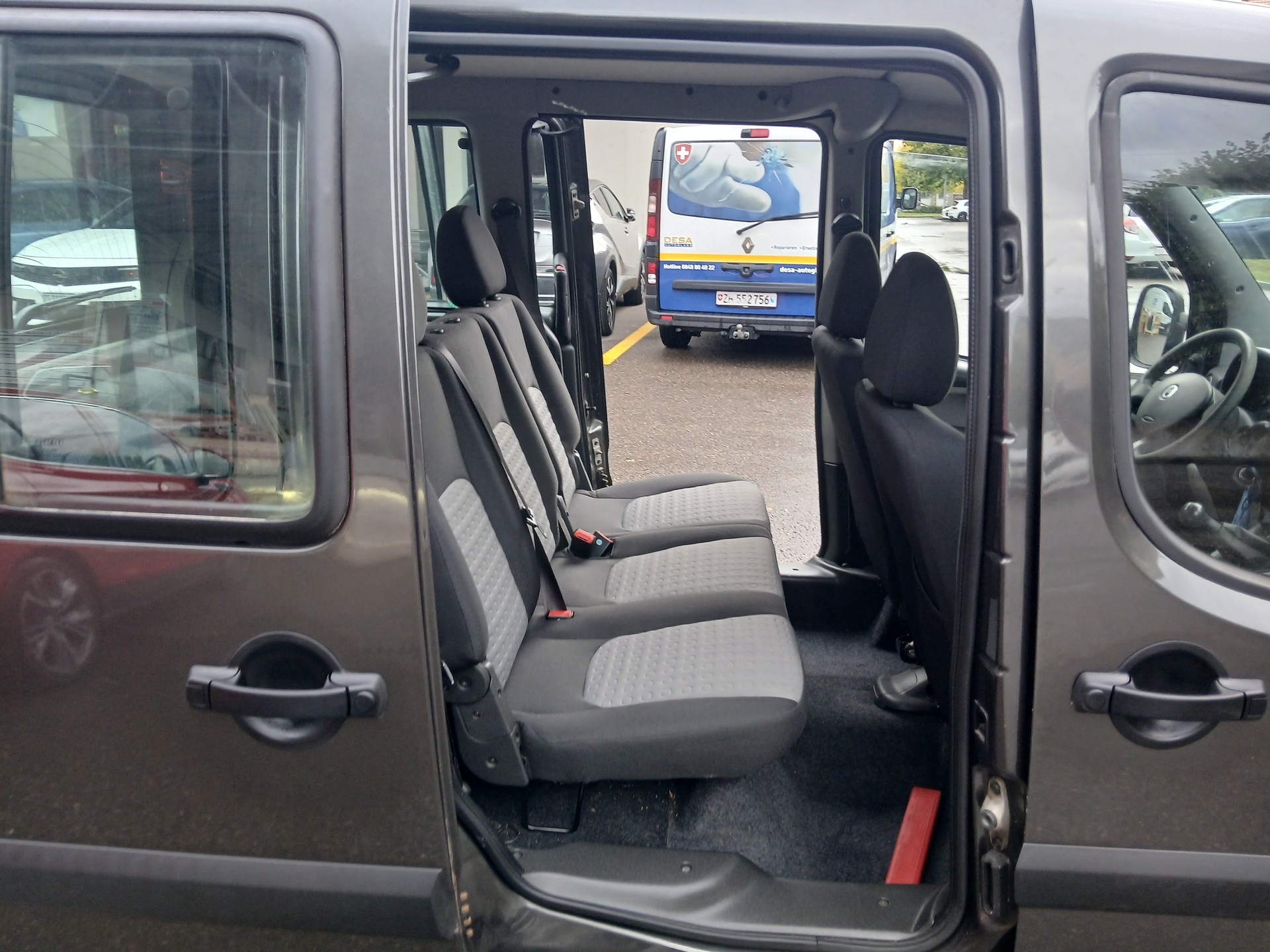 FIAT Doblò 1.9 JTD Family-image-11