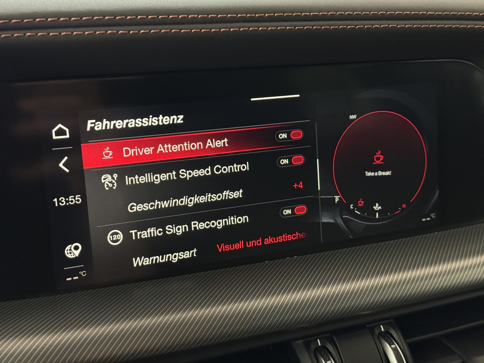ALFA ROMEO Stelvio 2.0 Intensa Pack Sky Q4 AT8 "Sonder-Edition mit Panorama-Glasschiebedach"-image-24