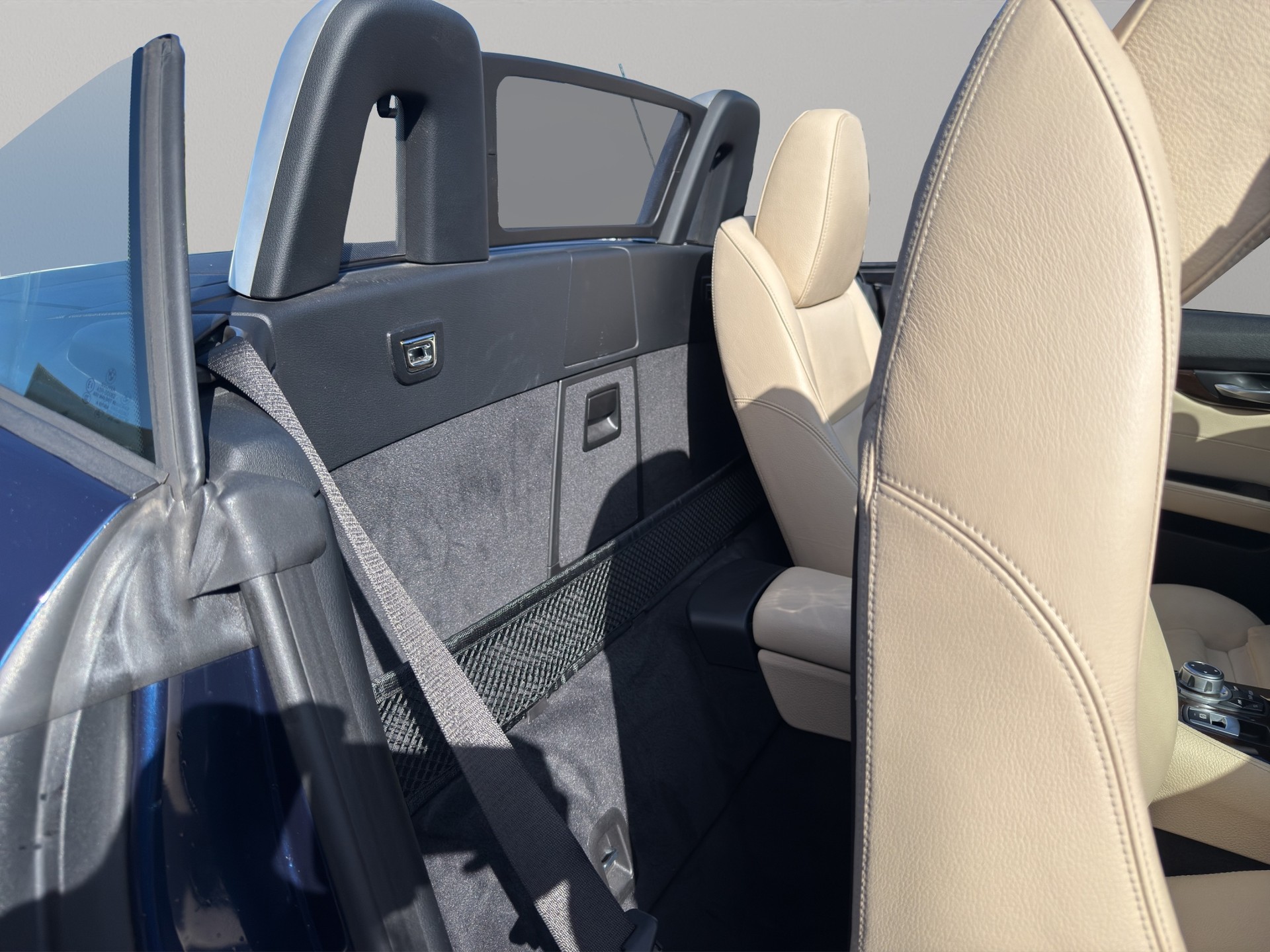 BMW Z4 sDrive35i-image-22