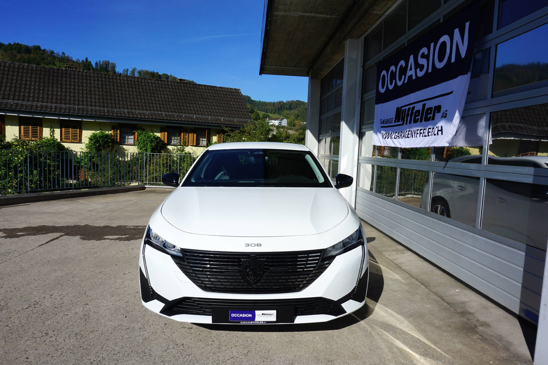 PEUGEOT 308 SW 1.5 BlueHDi Allure Pack-image-1