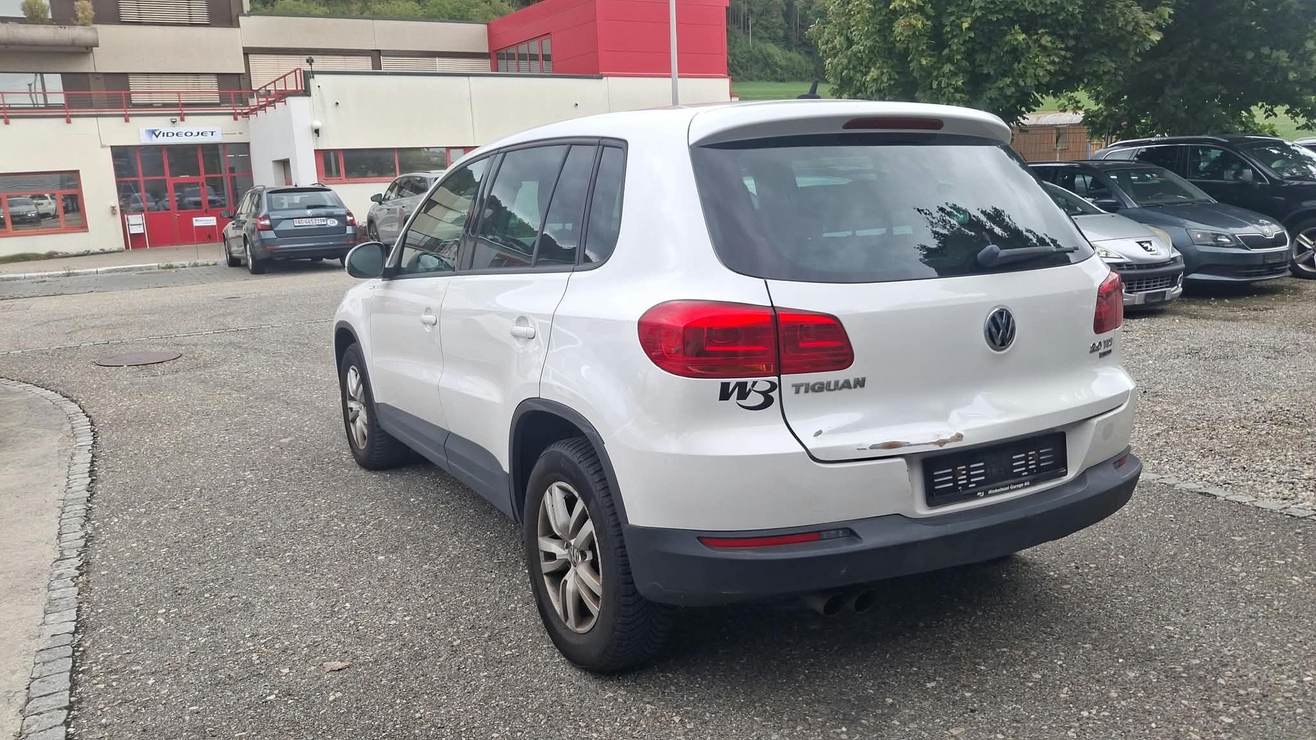 VW Tiguan 2.0 TDI BlueMotion Track&Field 4Motion-image-3