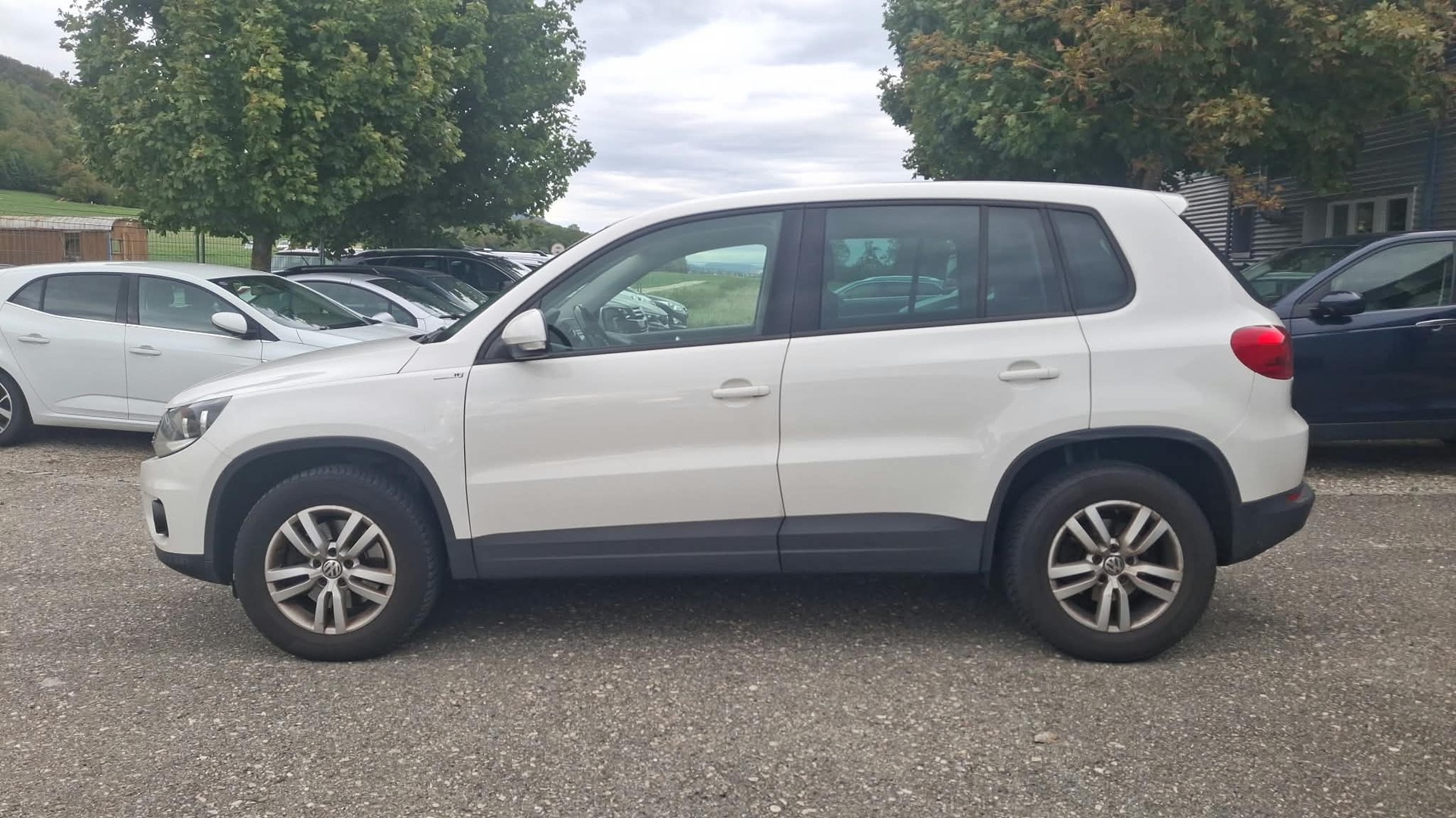 VW Tiguan 2.0 TDI BlueMotion Track&Field 4Motion-image-4