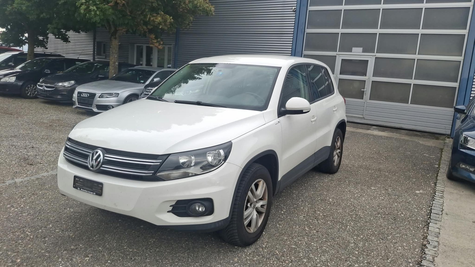 VW Tiguan 2.0 TDI BlueMotion Track&Field 4Motion-image-5