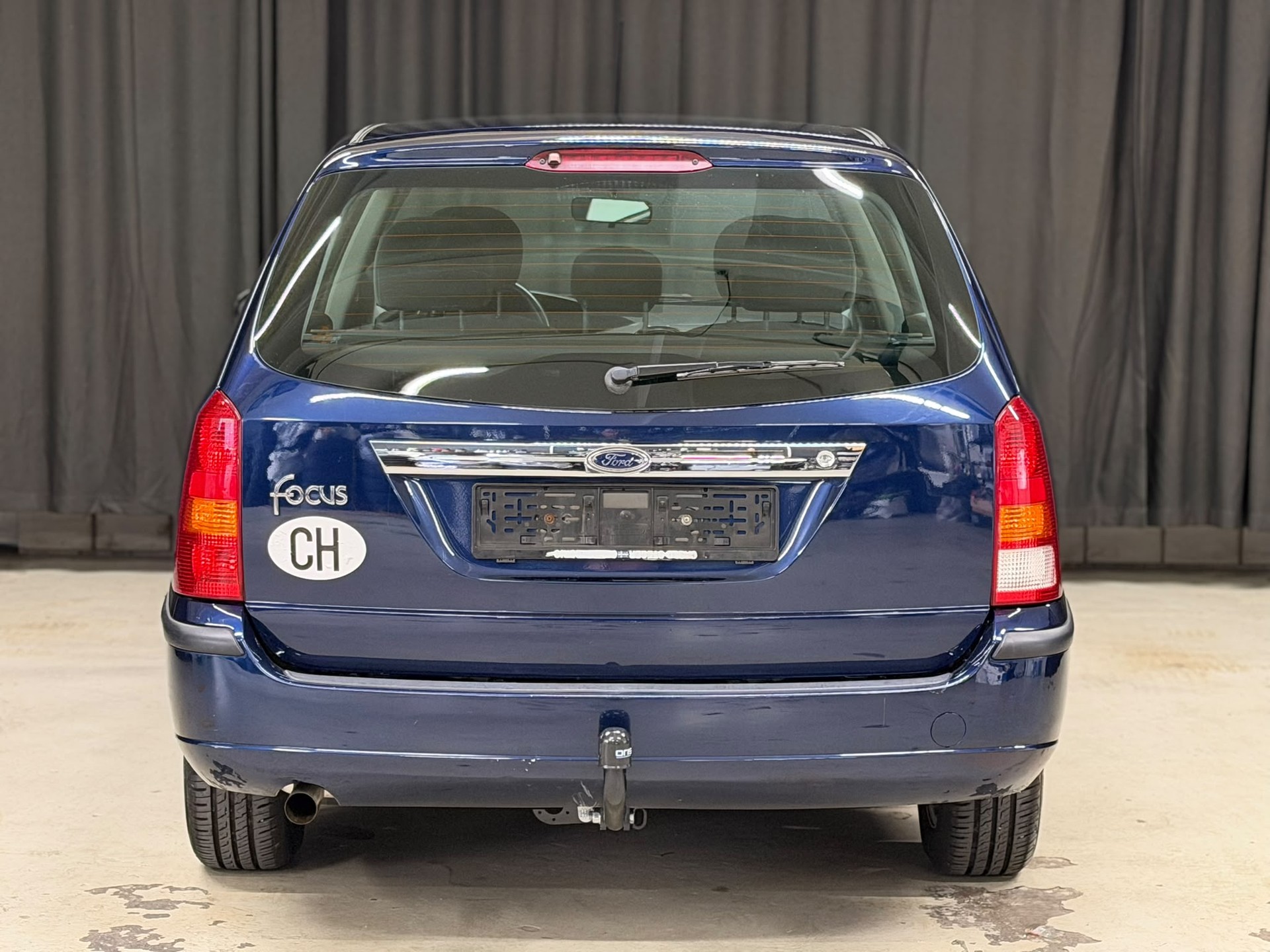 FORD Focus 1.8i 16V Carving-image-5