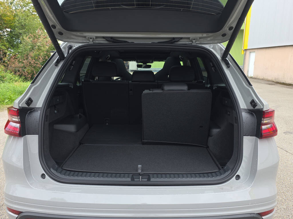 SKODA Kodiaq 2.0 TSI RS 4x4 /7-Plätzer-image-20