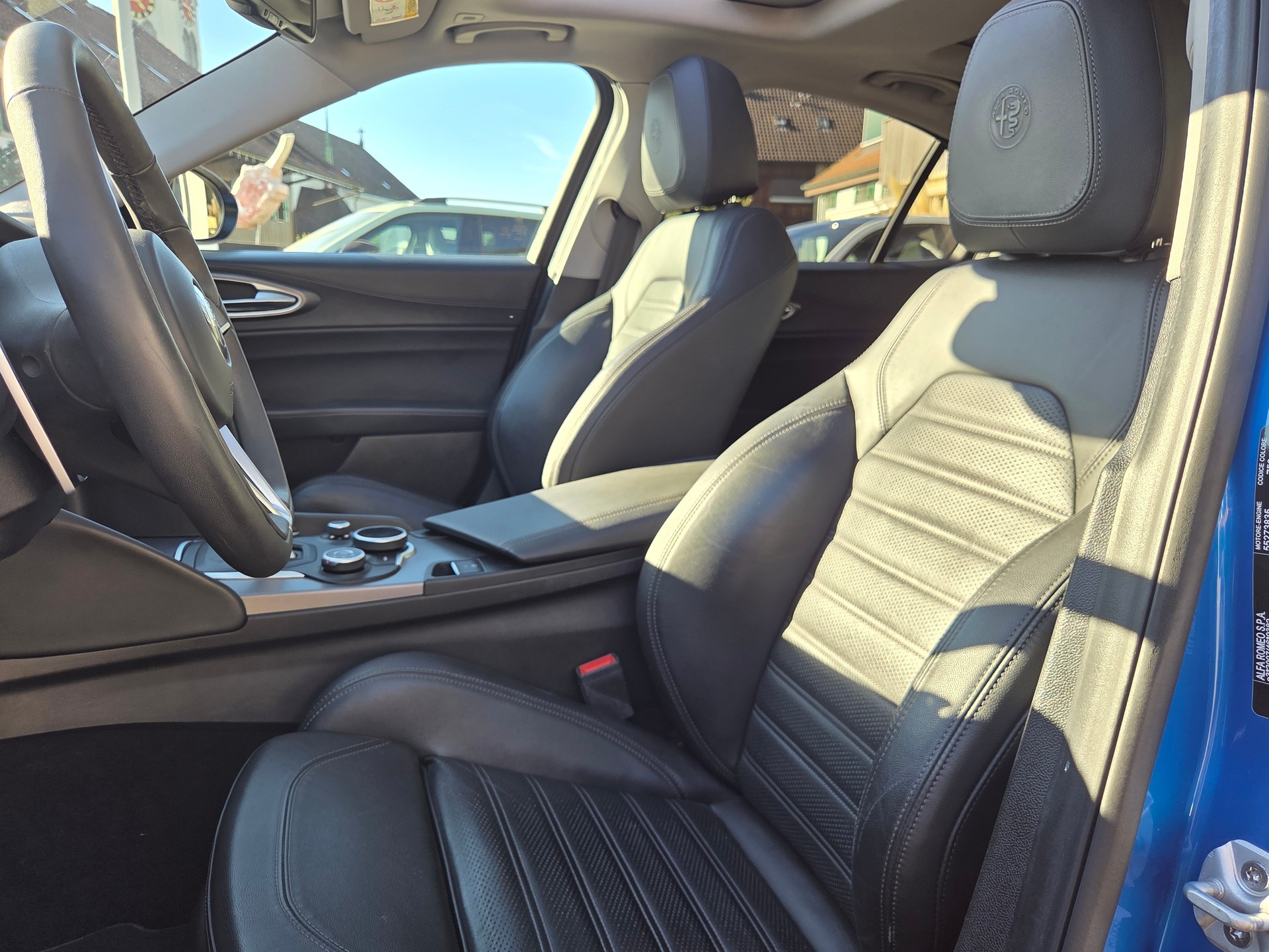 ALFA ROMEO Giulia 2.0 Veloce Q4 Automatic-image-9