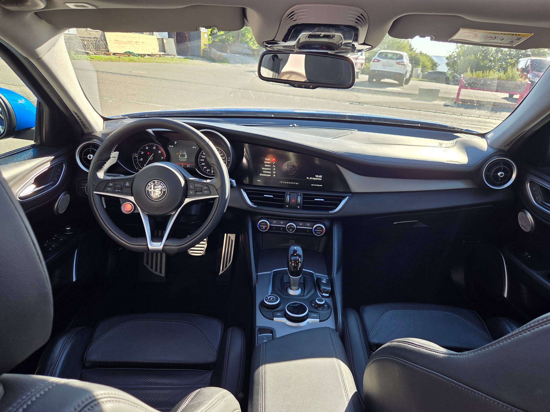 ALFA ROMEO Giulia 2.0 Veloce Q4 Automatic-image-11