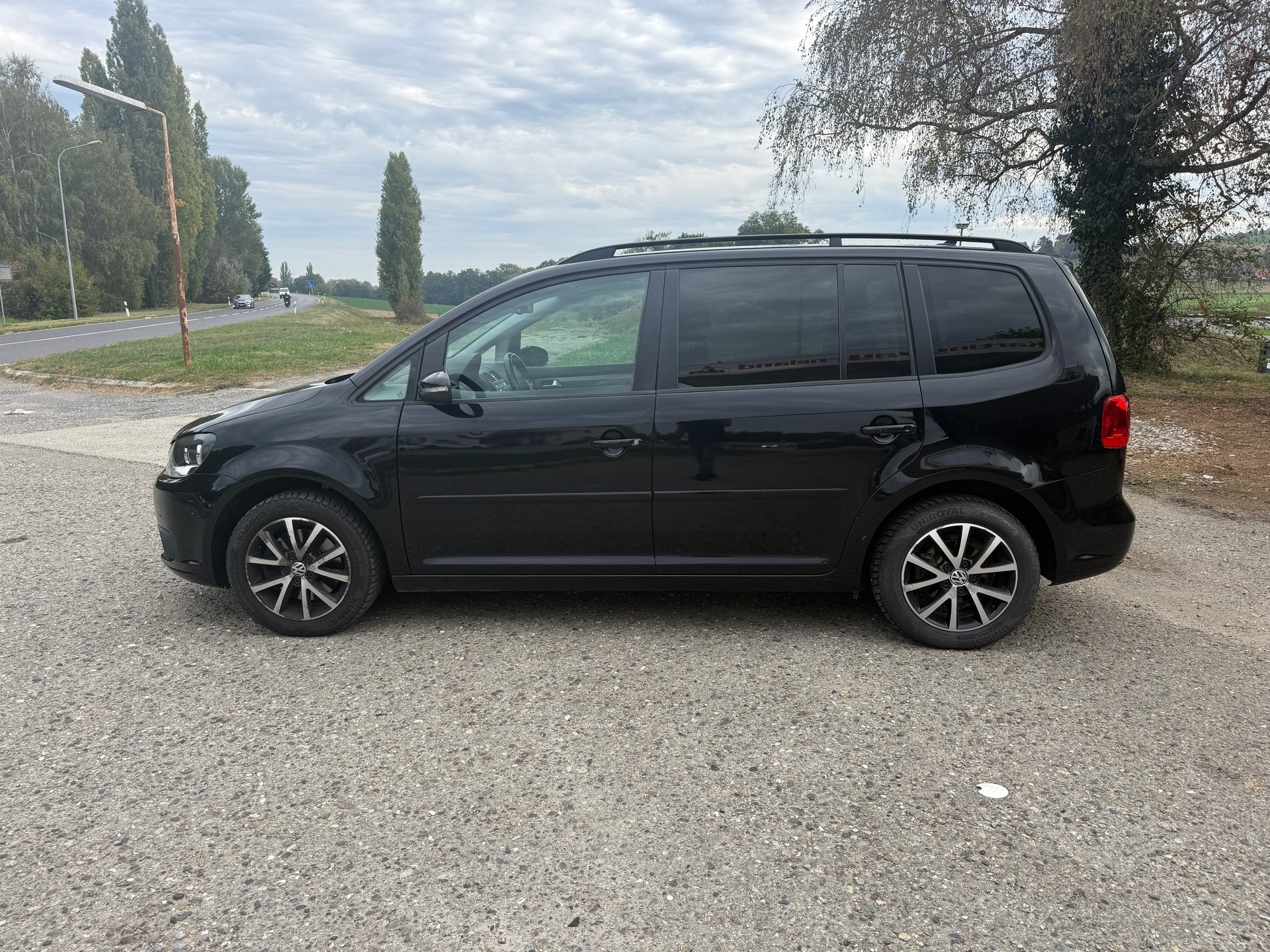 VW Touran 1.4 TSI Design DSG-image-6