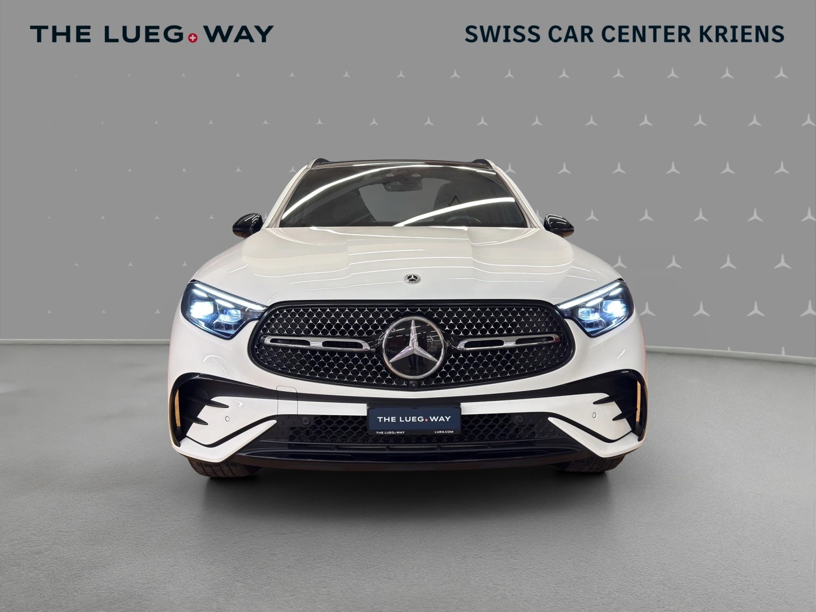 MERCEDES-BENZ GLC 400 e 4M - AMG / DISTRONC / 360 Grad Kamera / Soundsystem / Sitzmemory-image-6