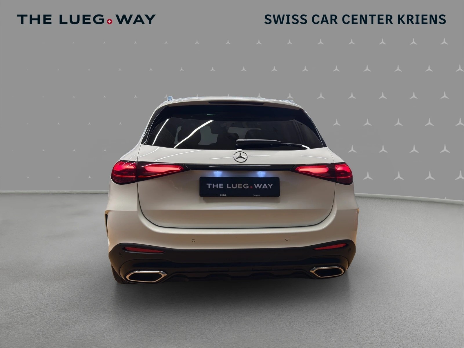MERCEDES-BENZ GLC 400 e 4M - AMG / DISTRONC / 360 Grad Kamera / Soundsystem / Sitzmemory-image-3