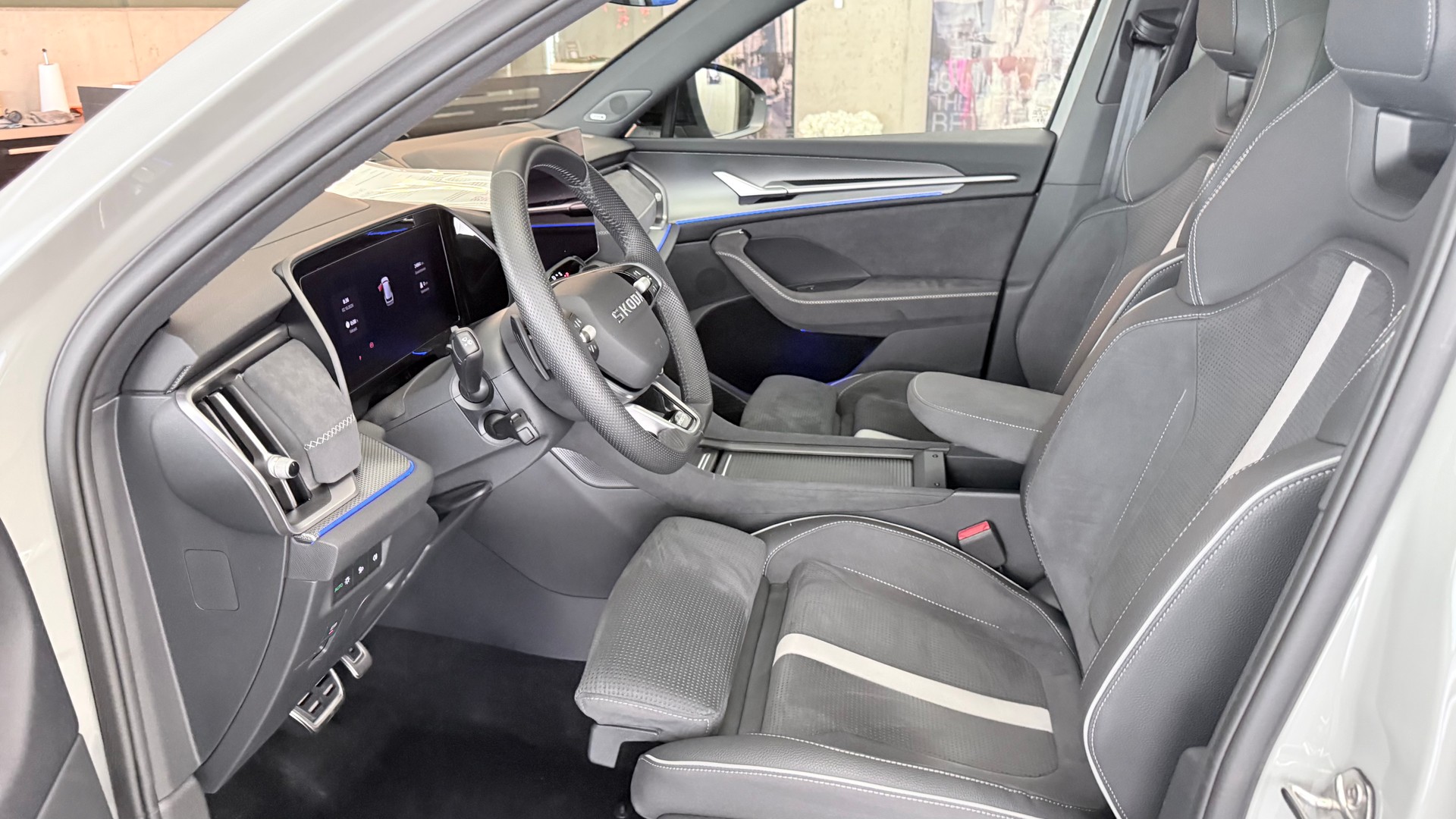 SKODA Kodiaq 2.0 TDI SportLine-image-11