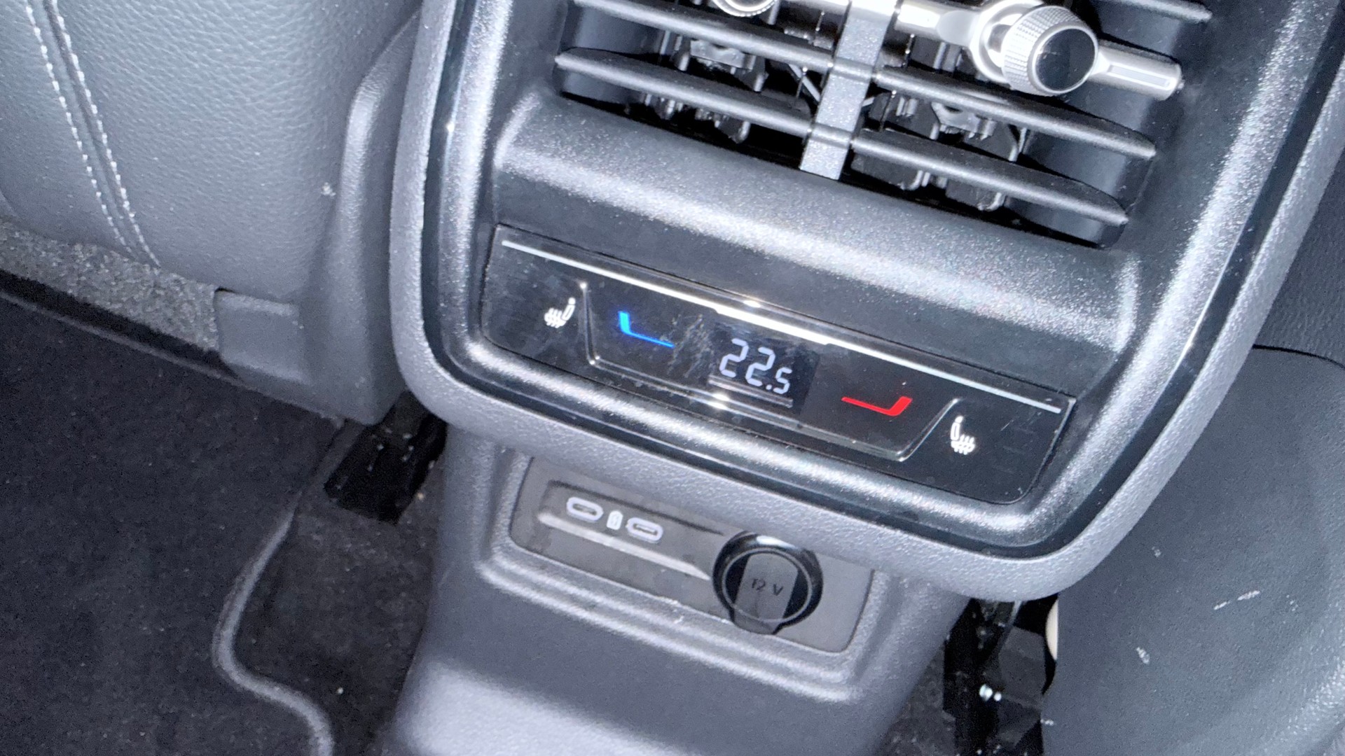 SKODA Kodiaq 2.0 TDI SportLine-image-27