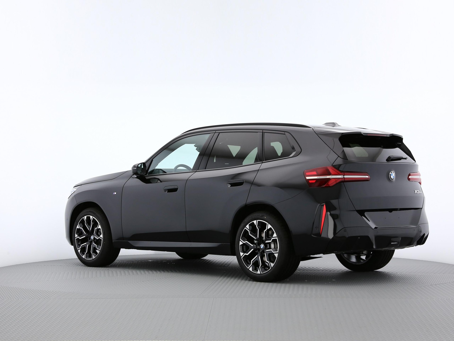 BMW X3 G45 20d xDrive-image-12
