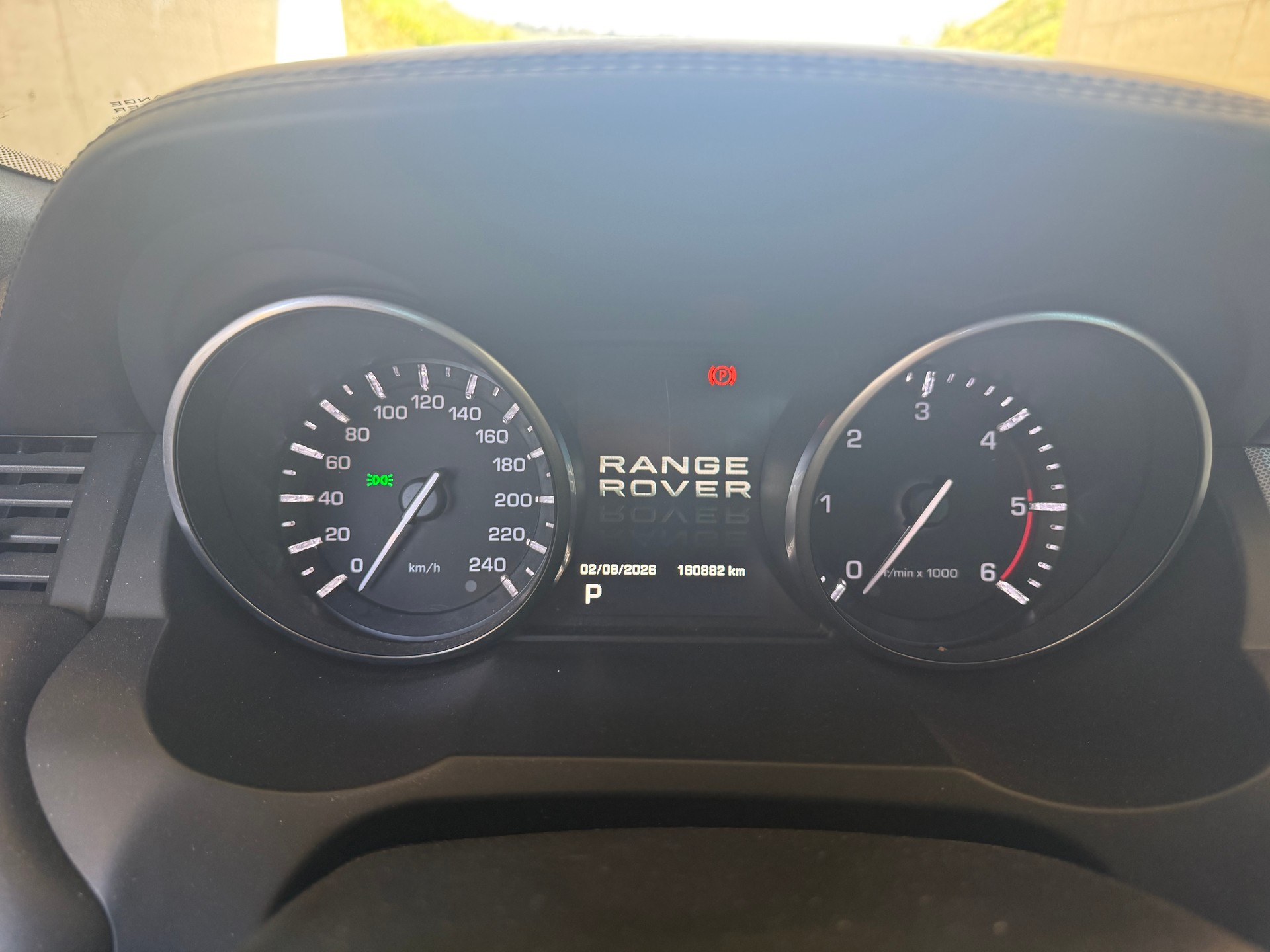 LAND ROVER Range Rover Evoque 2.2 SD4 Pure AT6-image-13