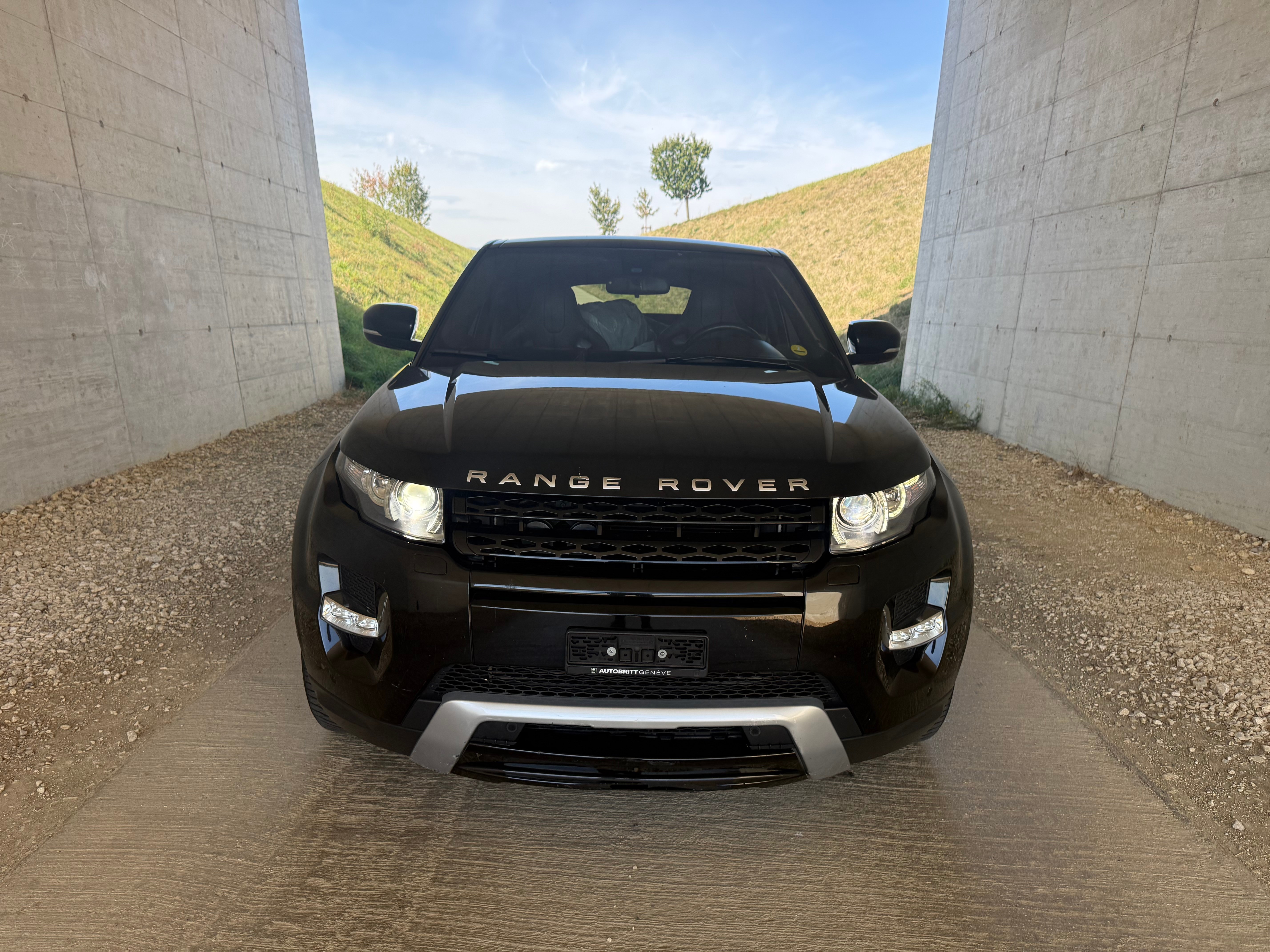 Car photo