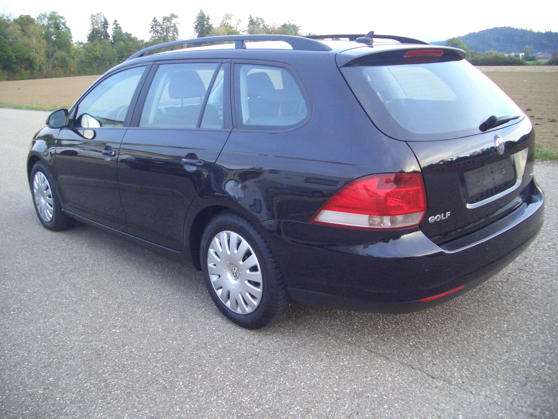 VW Golf Variant 1.4 TSI Trendline-image-2