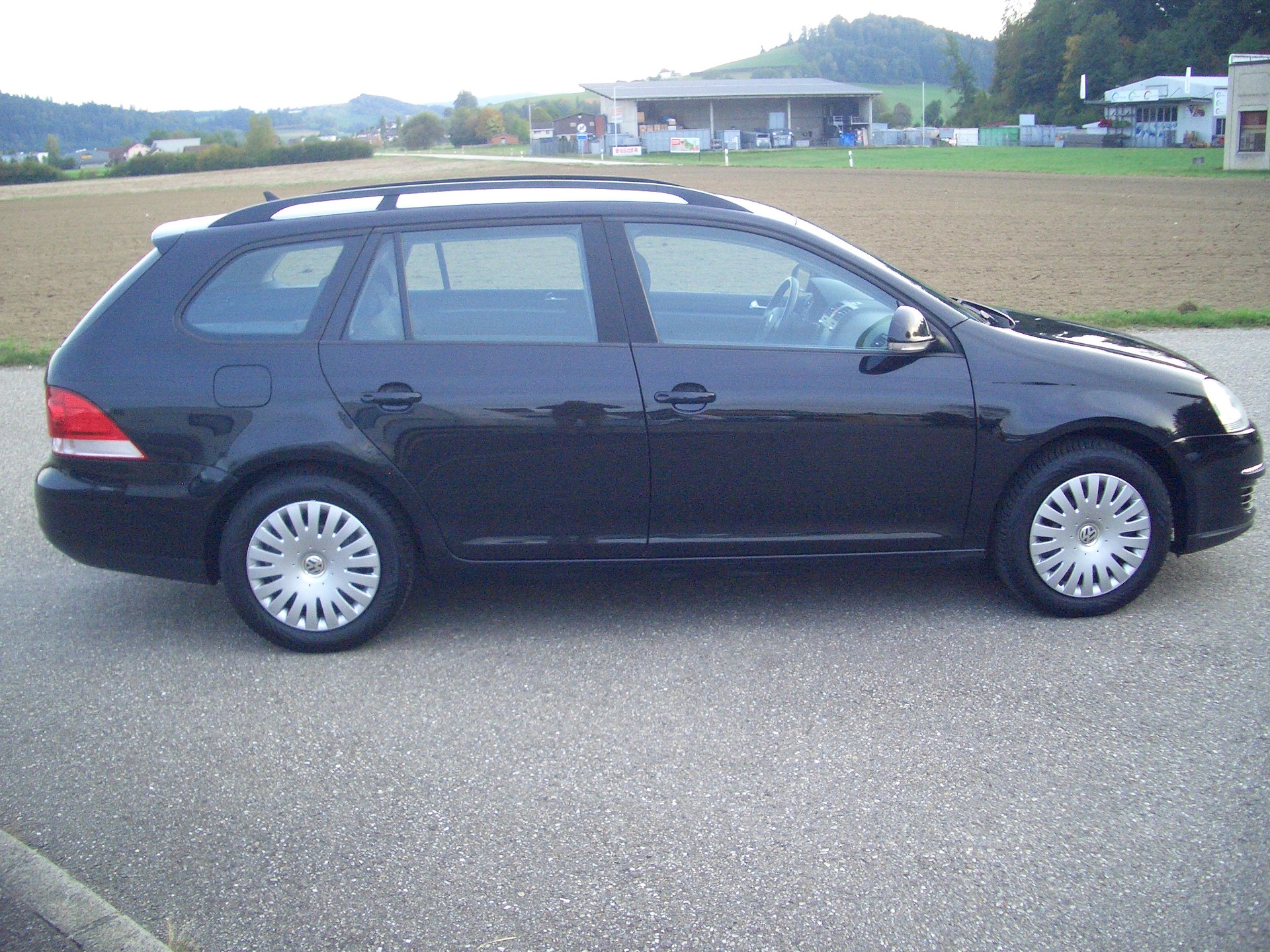 VW Golf Variant 1.4 TSI Trendline-image-5