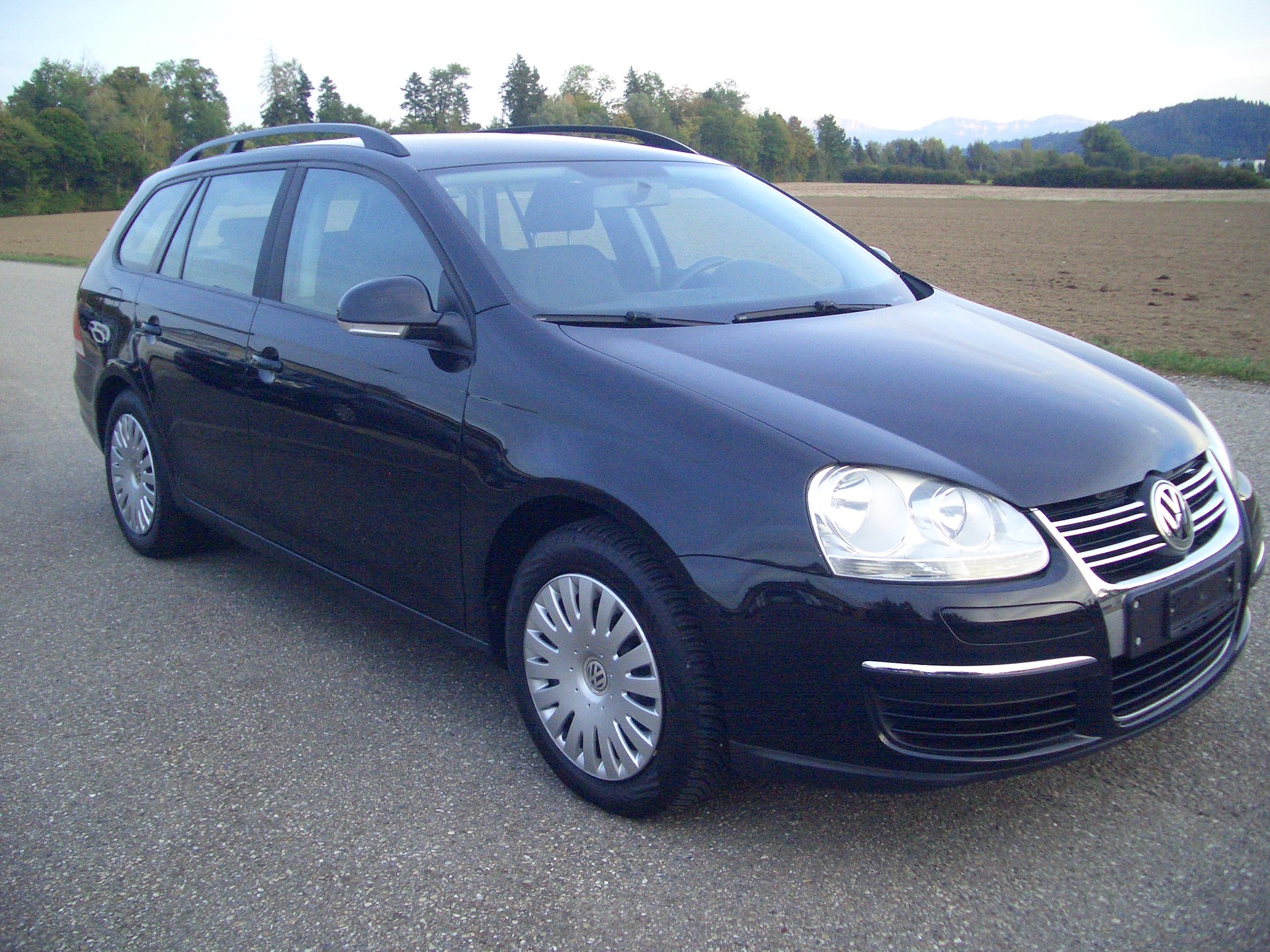 VW Golf Variant 1.4 TSI Trendline-image-0