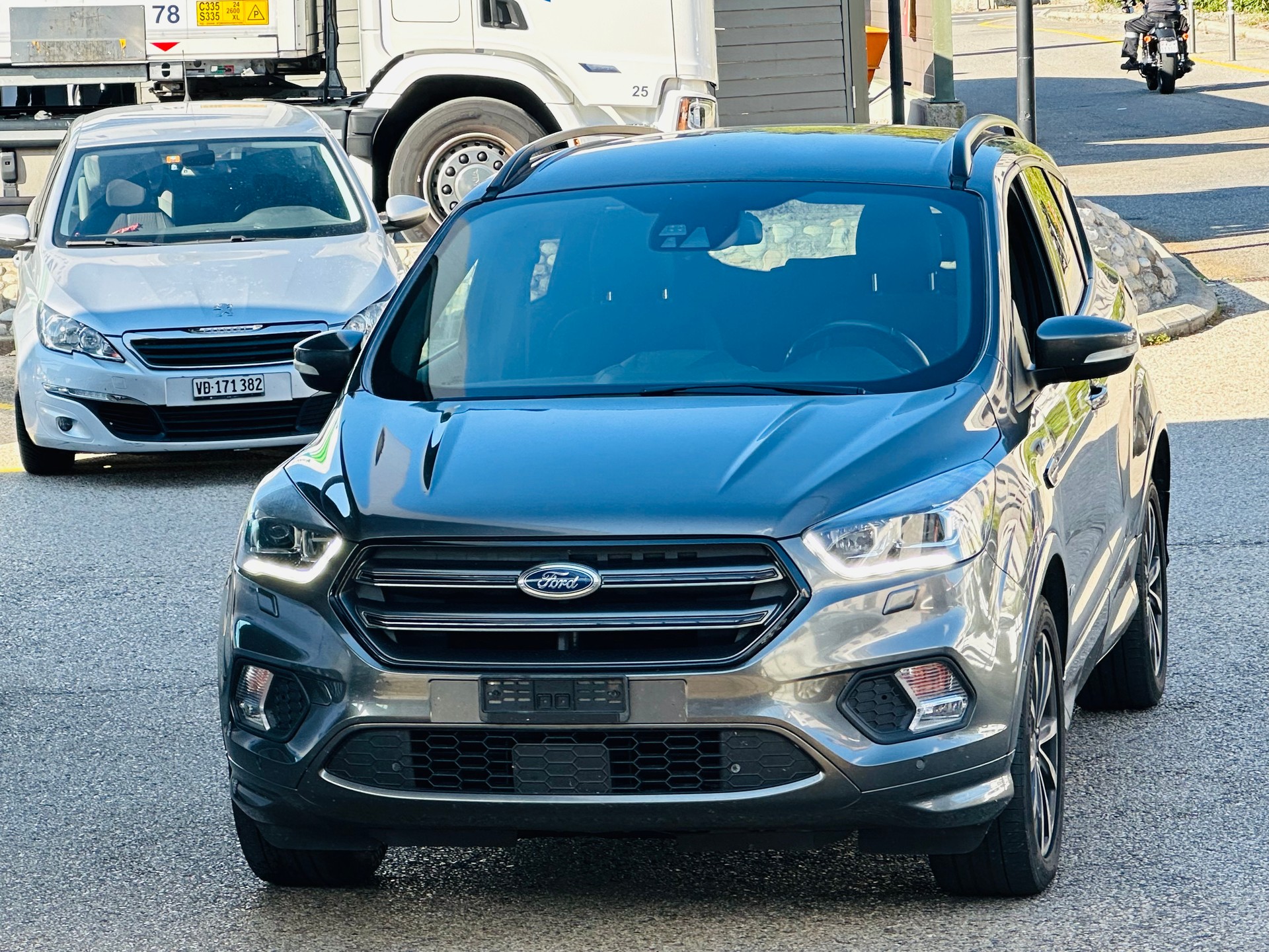 FORD Kuga 2.0 TDCi ST Line High 4WD PowerShift-image-5
