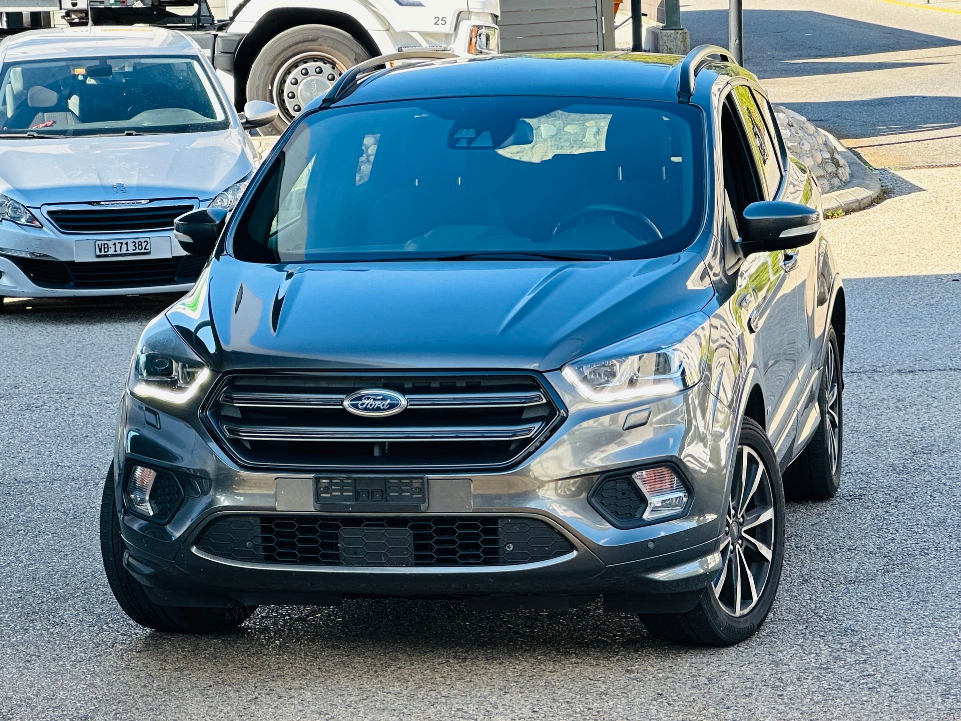 FORD Kuga 2.0 TDCi ST Line High 4WD PowerShift-image-0