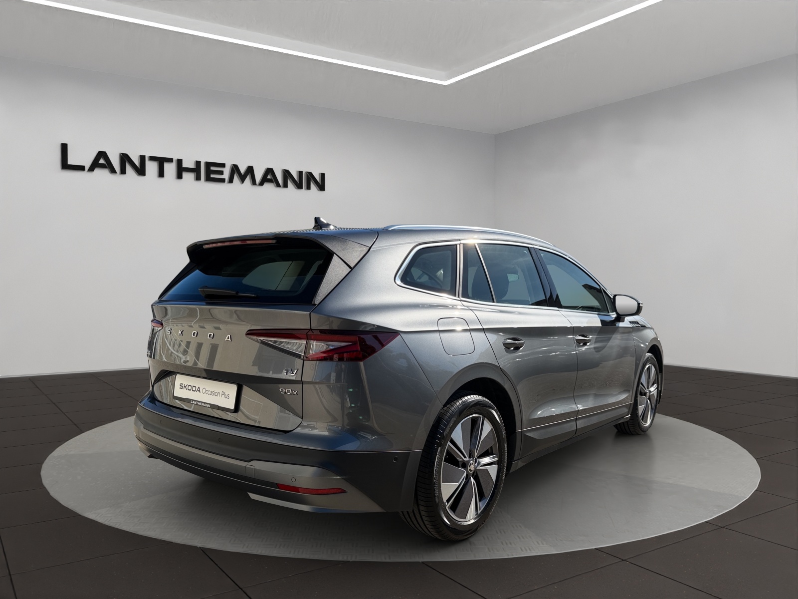 SKODA Enyaq iV 80x-image-4