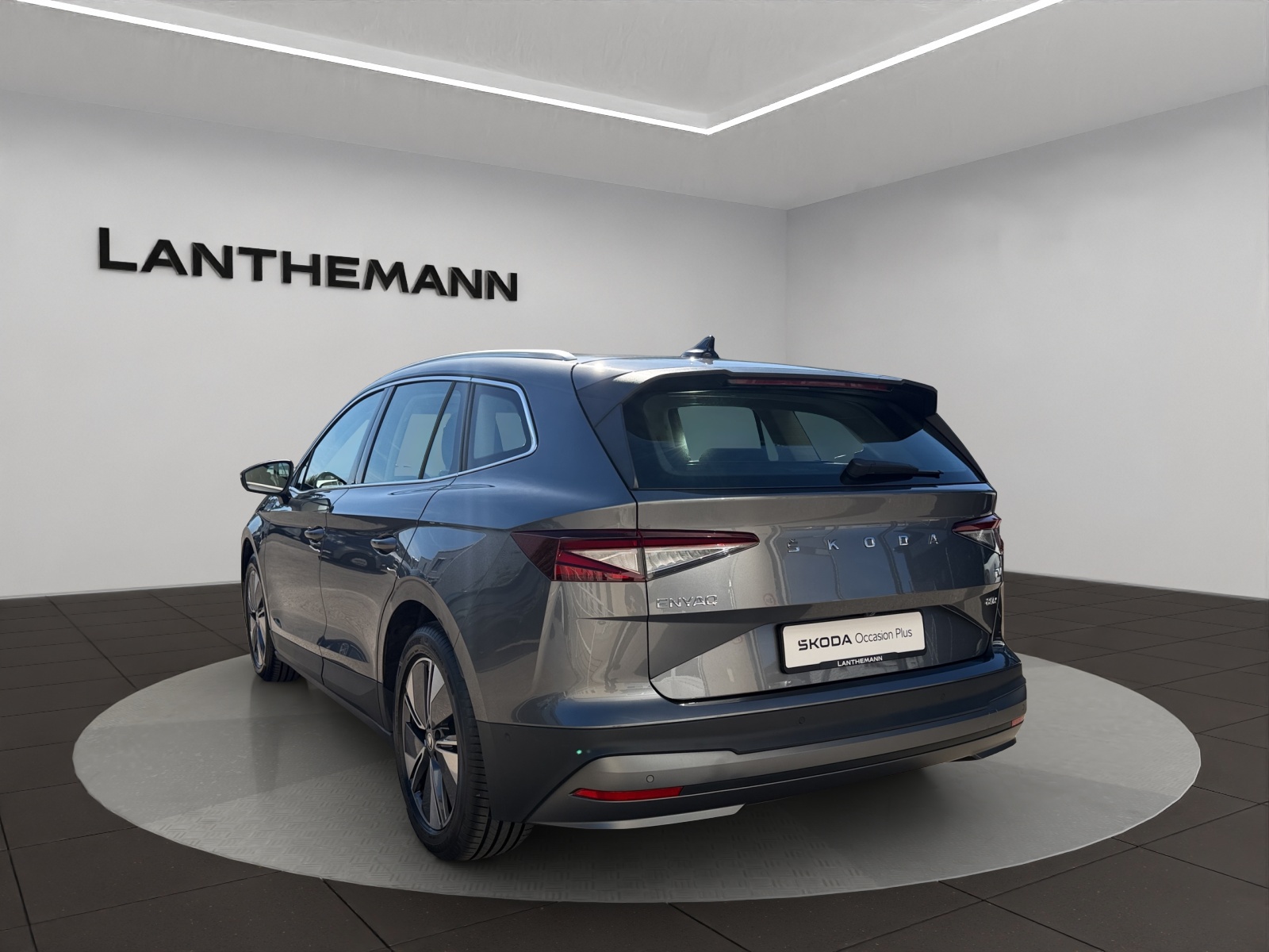 SKODA Enyaq iV 80x-image-2