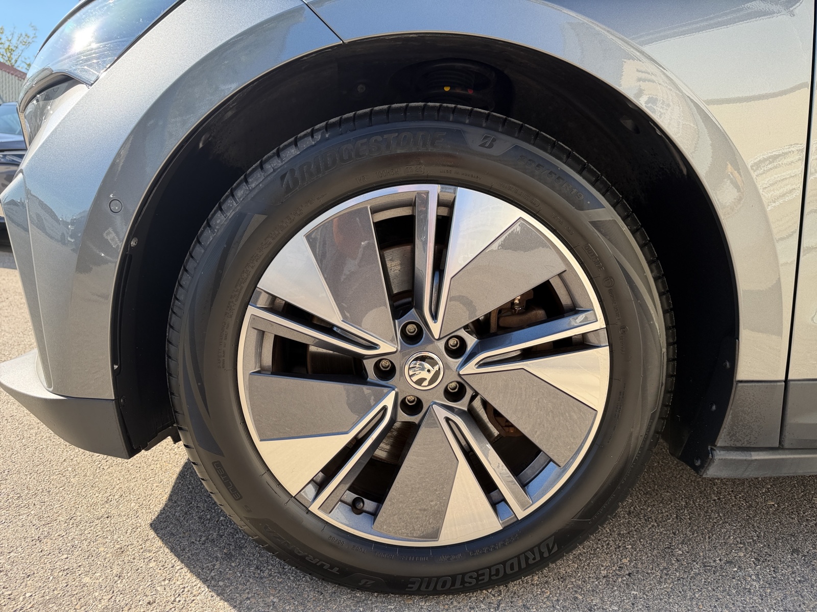 SKODA Enyaq iV 80x-image-7