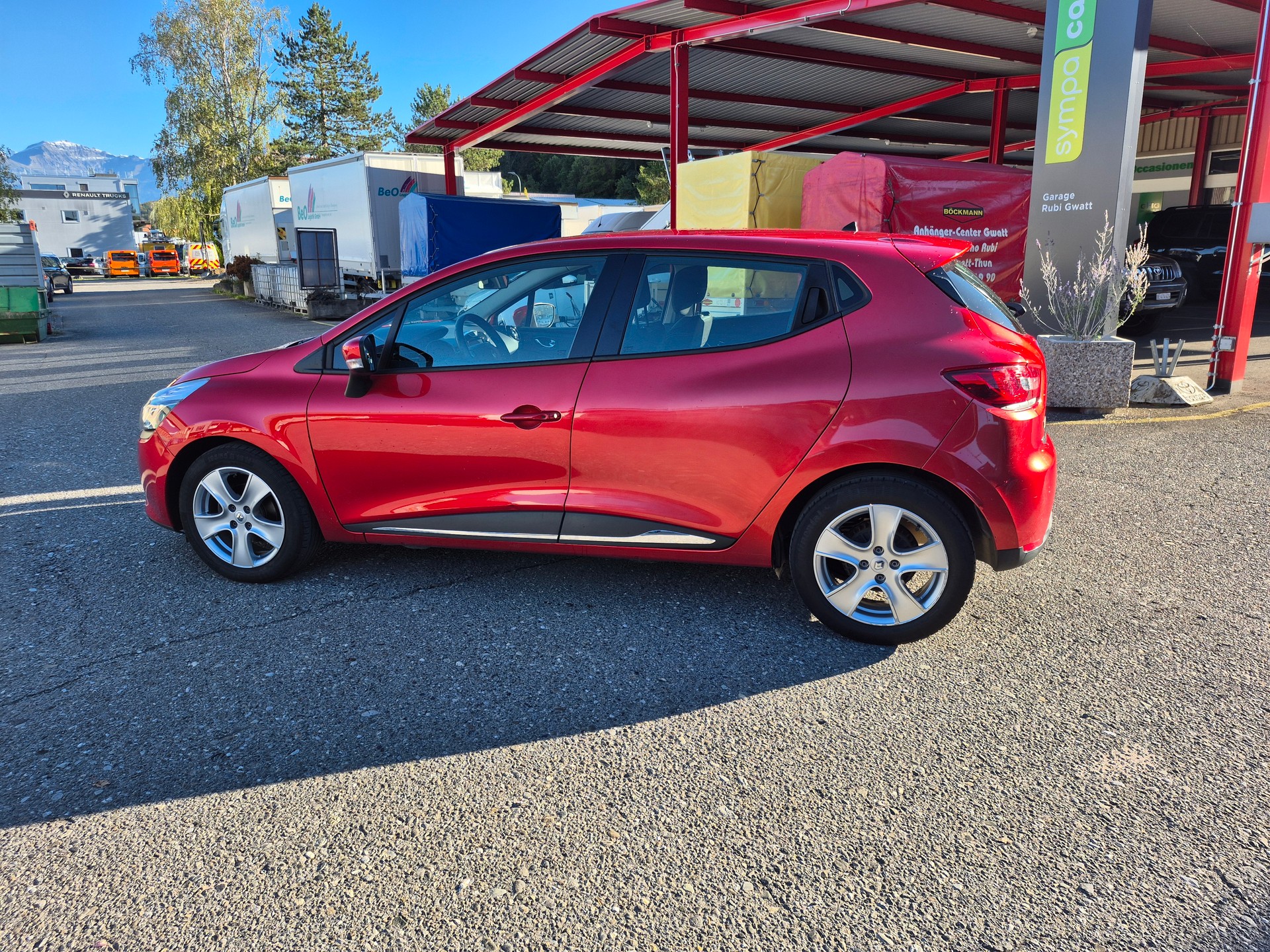 RENAULT Clio 1.2 16V T Swiss Edition EDC-image-7