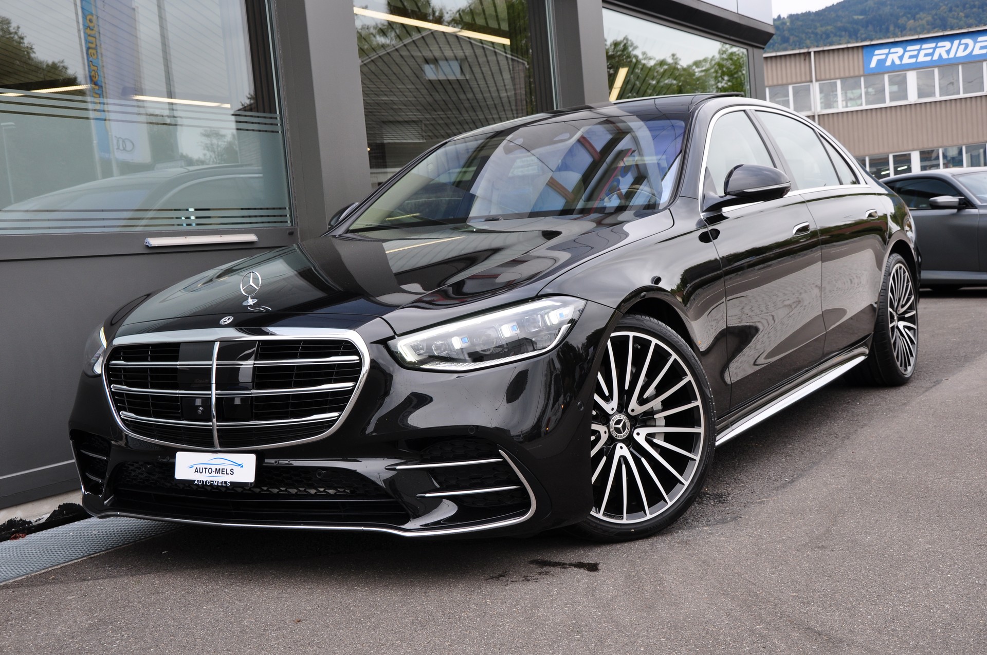 MERCEDES-BENZ S 450 L 4Matic AMG Line 9G-Tronic-image-3