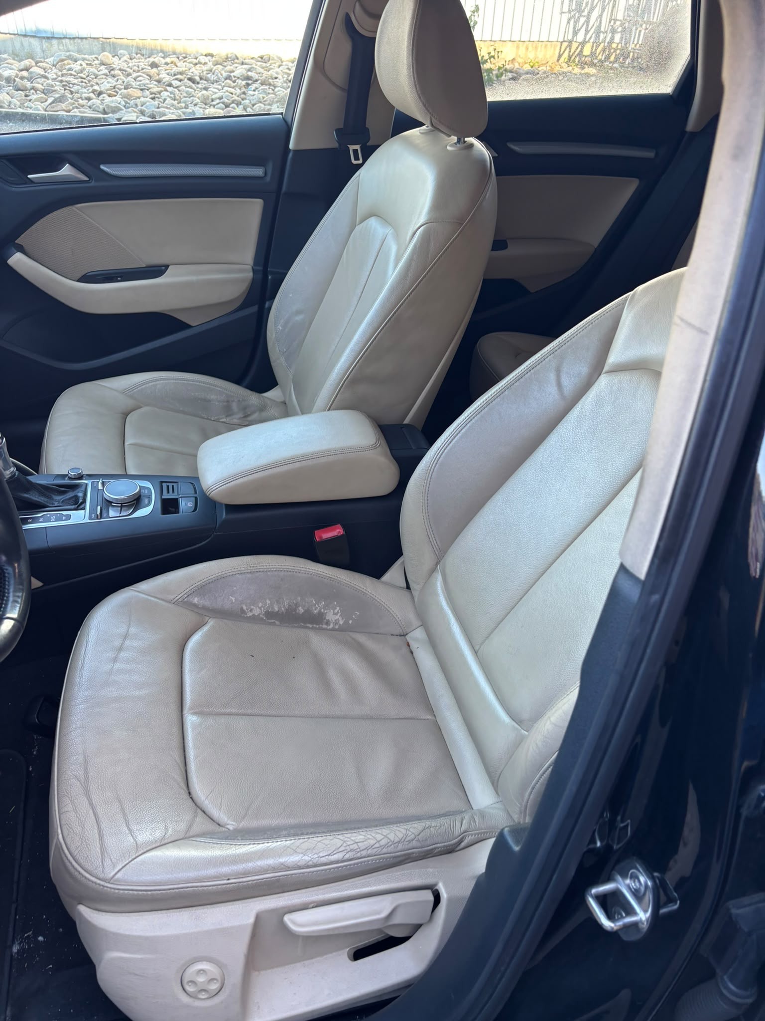 AUDI A3 2.0 TDI Ambition quattro-image-8