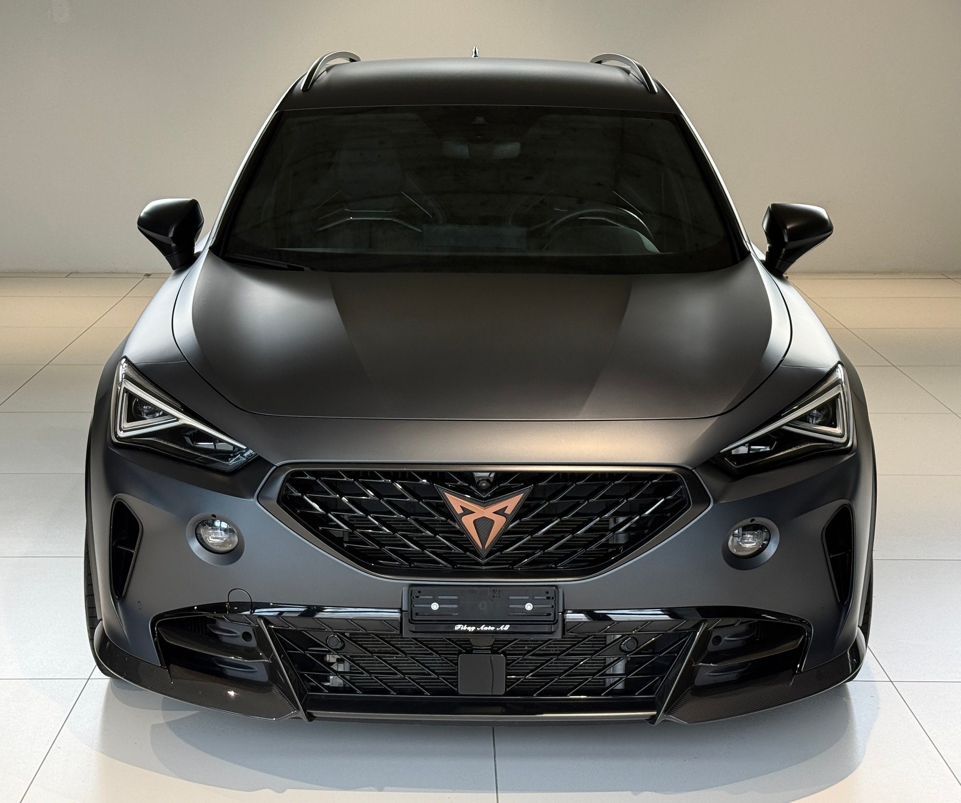 CUPRA Formentor 2.5TSI VZ5 4Drive DSG / 5-Zylinder / CH-Fahrzeug / Matt-Lackierung / Schalensitze / H&R-Federn / 20Zoll JP-Racing-image-1
