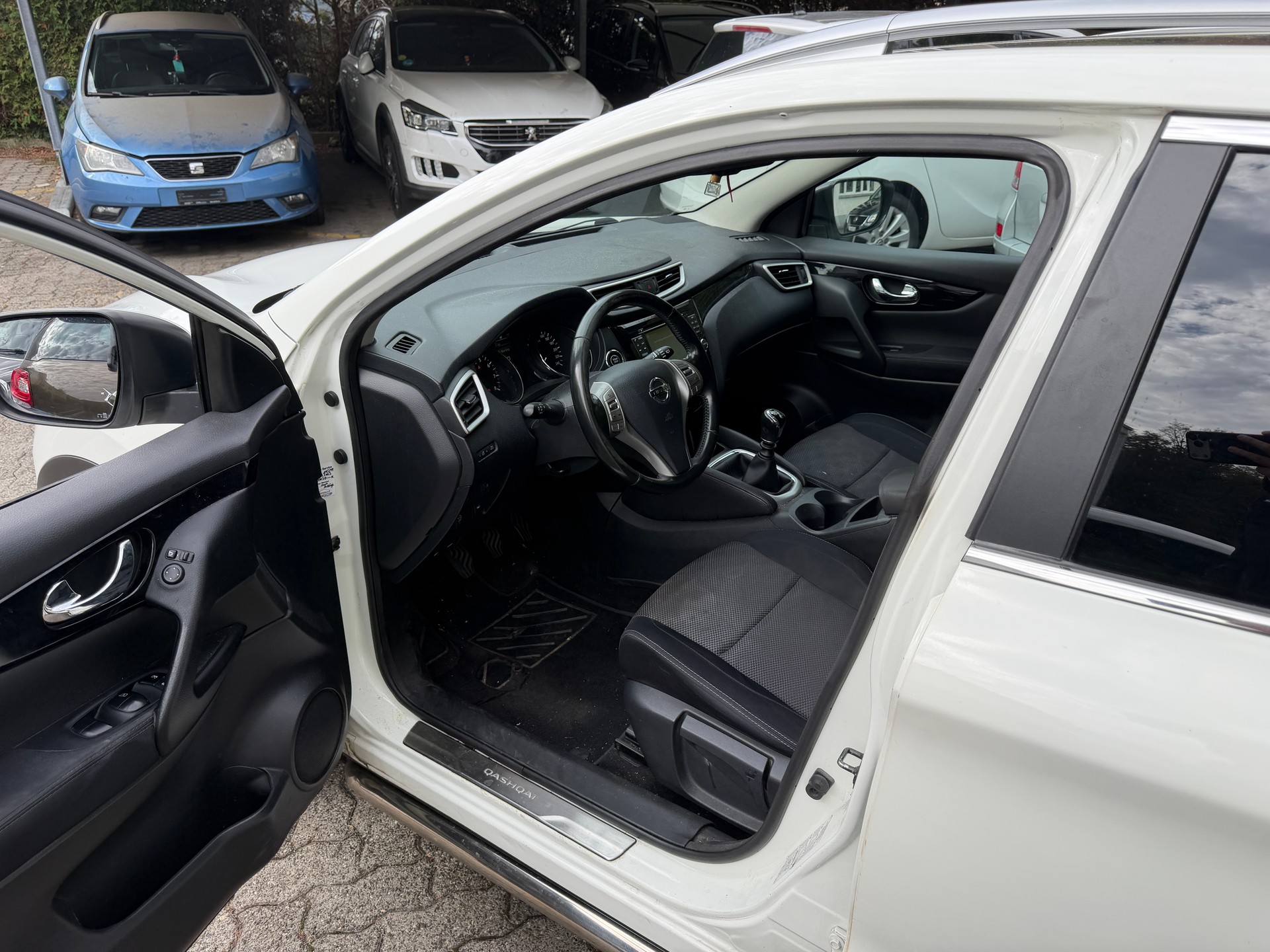 NISSAN Qashqai 1.2 DIG-T 360°-image-10