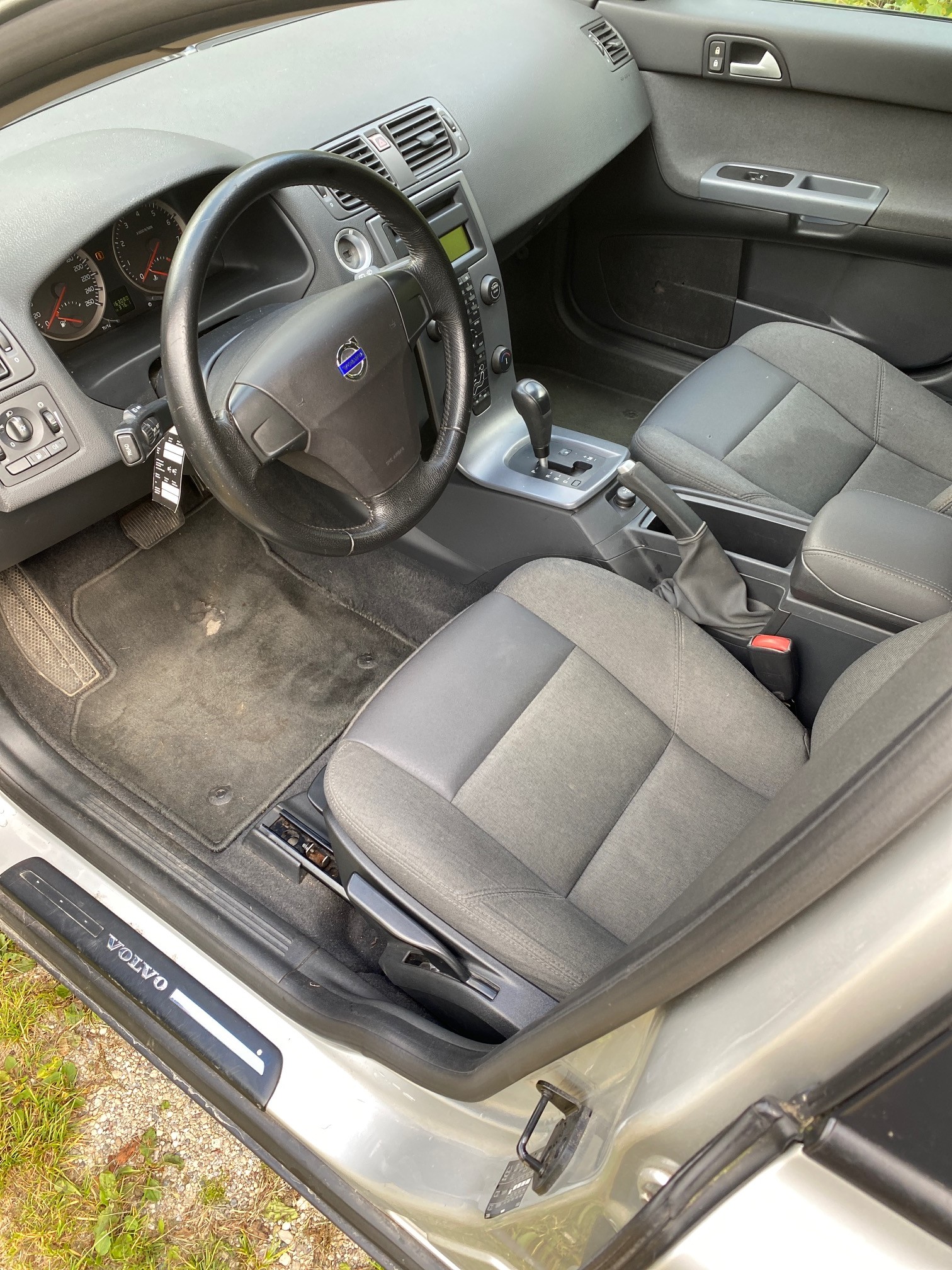 VOLVO 2.4 20V Basis-image-5