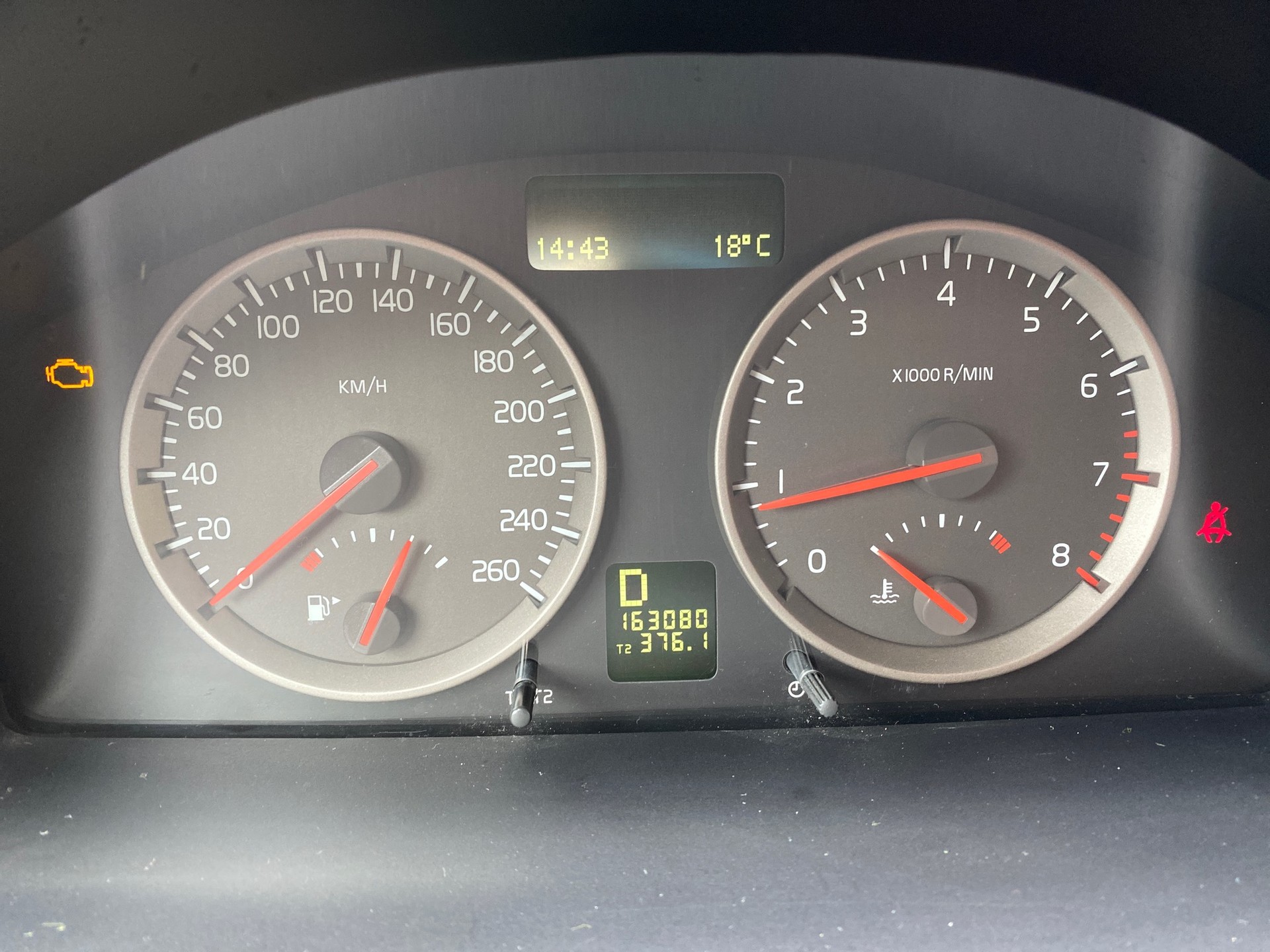 VOLVO 2.4 20V Basis-image-4