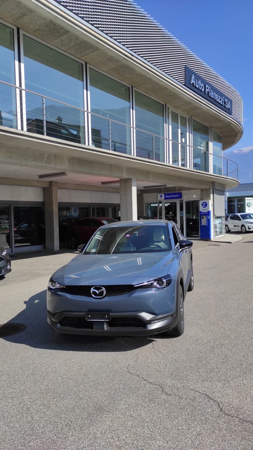 MAZDA MX-30 e-Skyactiv Revolution-image-6