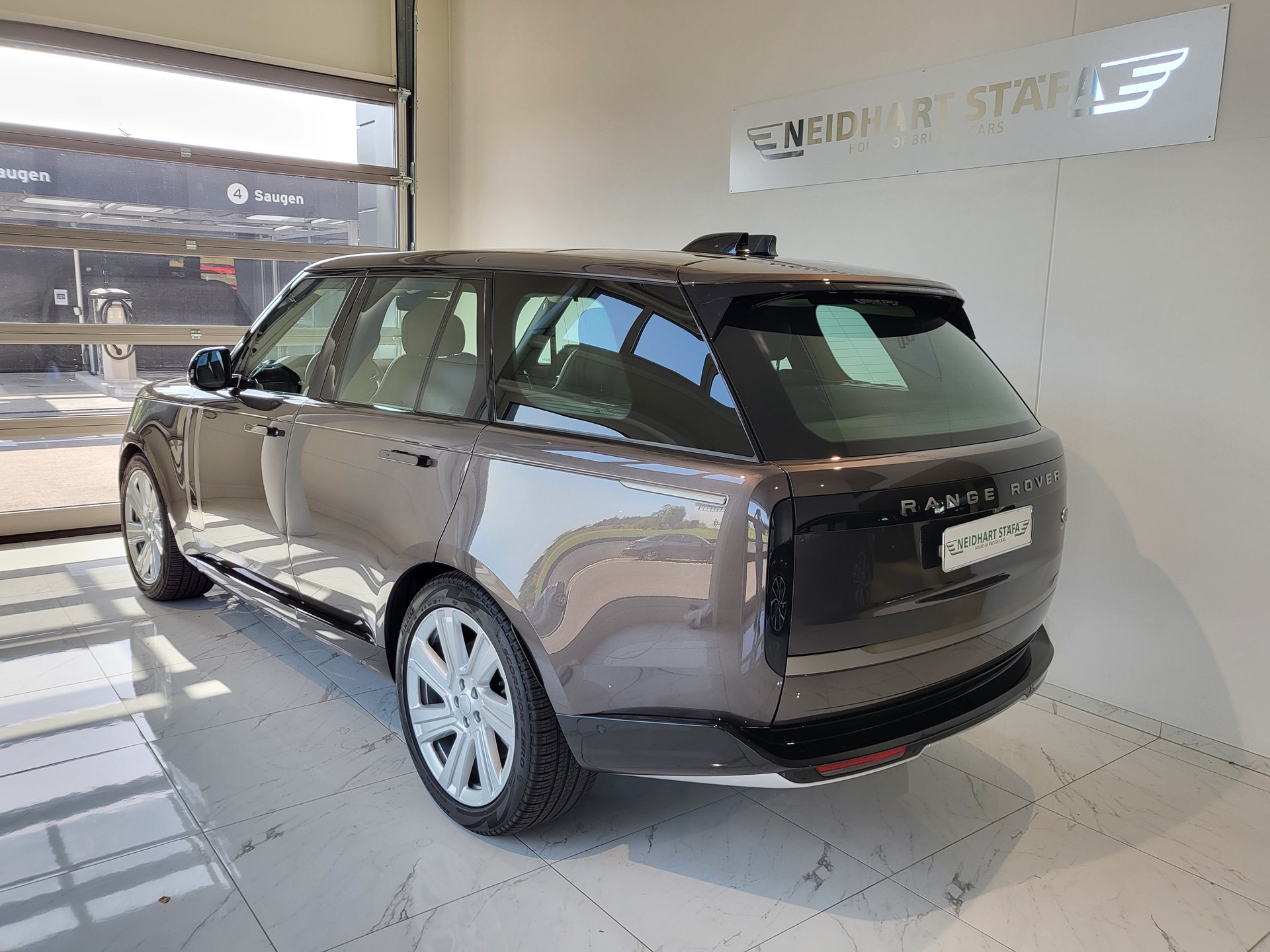 LAND ROVER Range Rover P530 4.4 V8 HSE Automatic-image-2