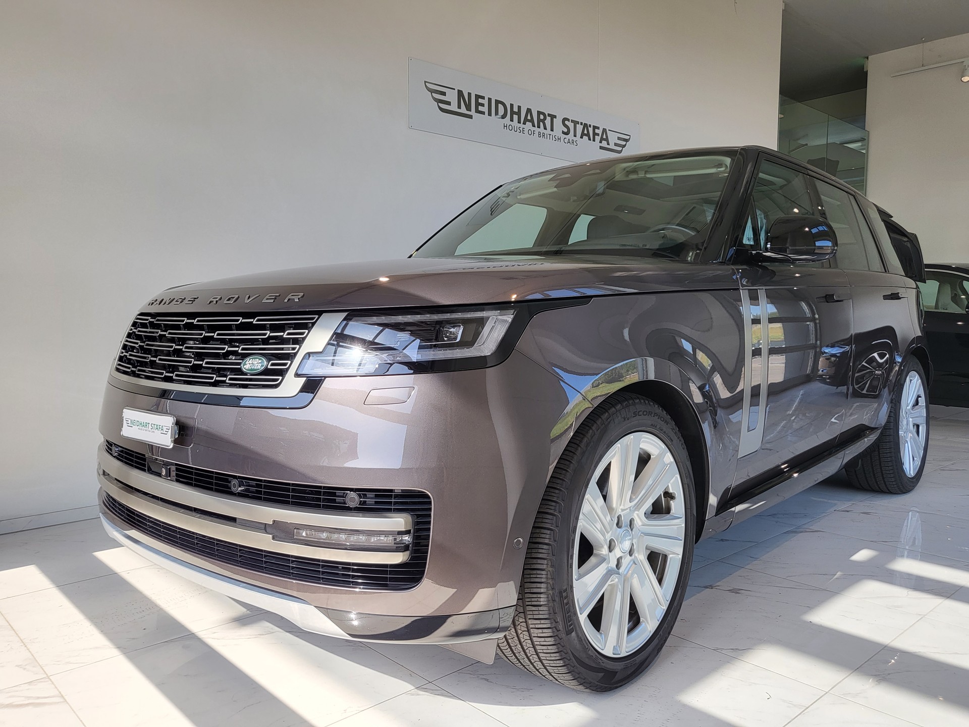 LAND ROVER Range Rover P530 4.4 V8 HSE Automatic-image-1