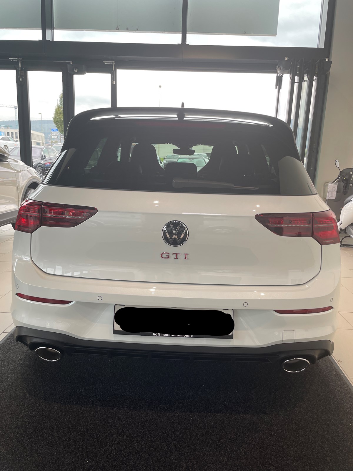 VW Golf 2.0 TSI GTI Clubsport DSG-image-5
