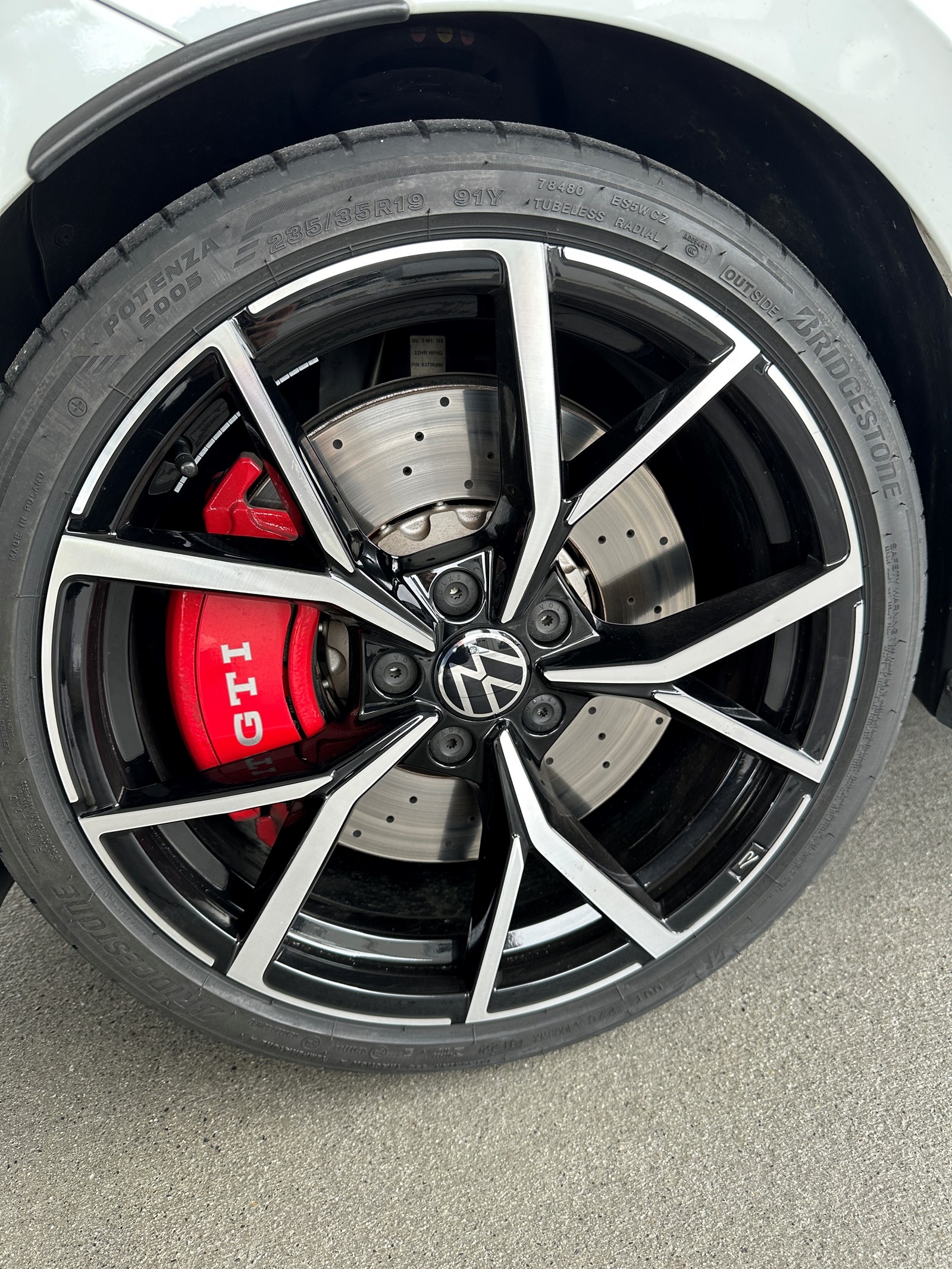 VW Golf 2.0 TSI GTI Clubsport DSG-image-7