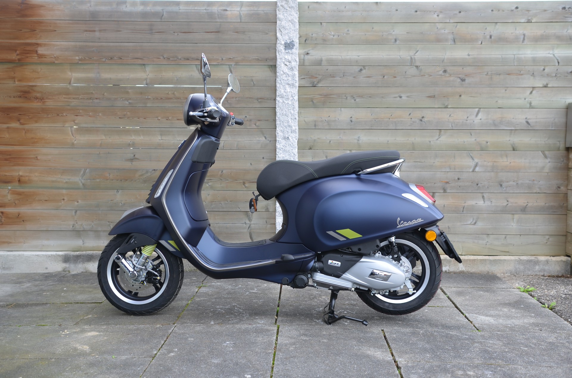 PIAGGIO Vespa 125 Primavera Tech Euro 5+-showroom-element-1