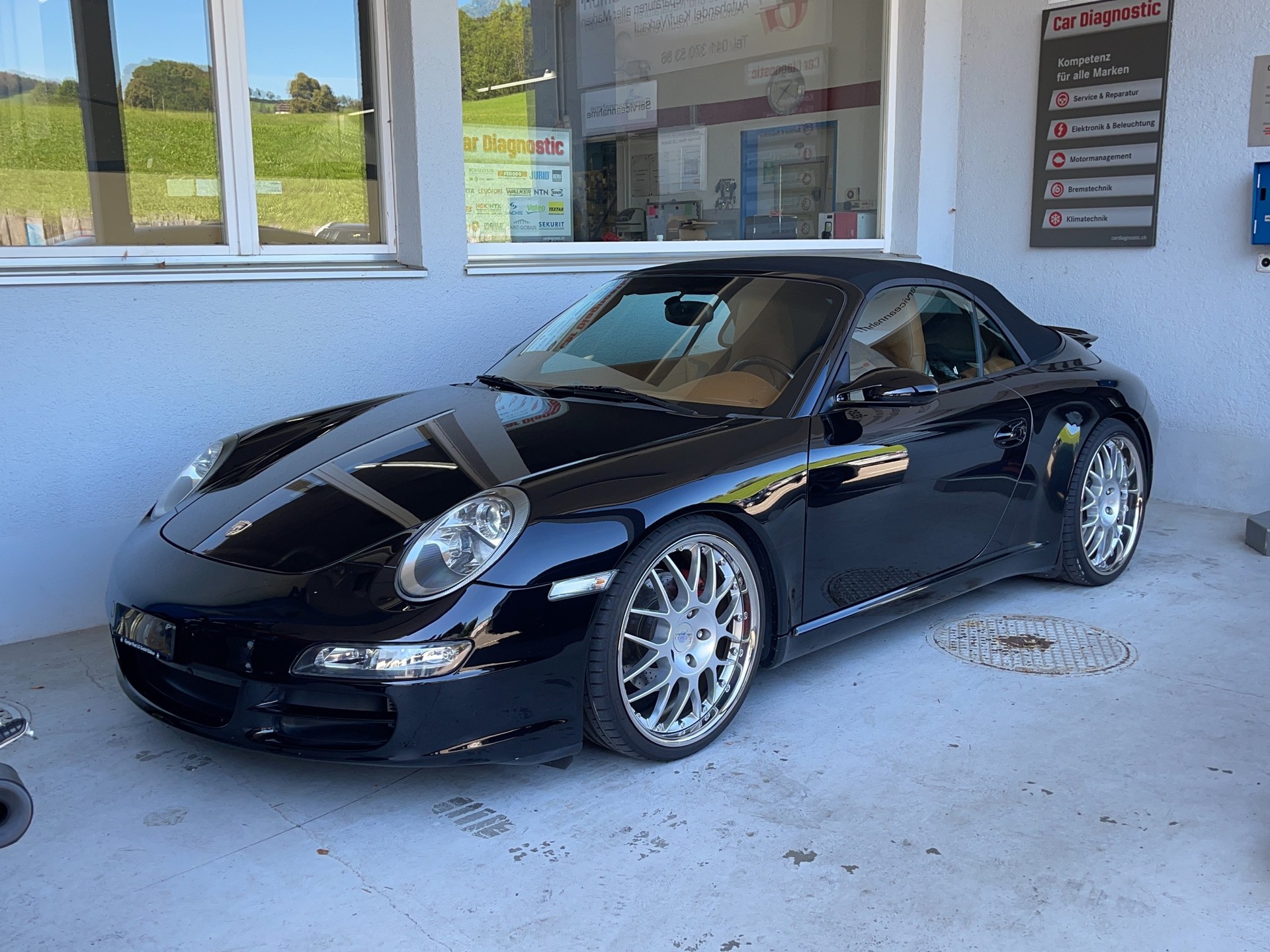 PORSCHE 911 Cabrio Carrera