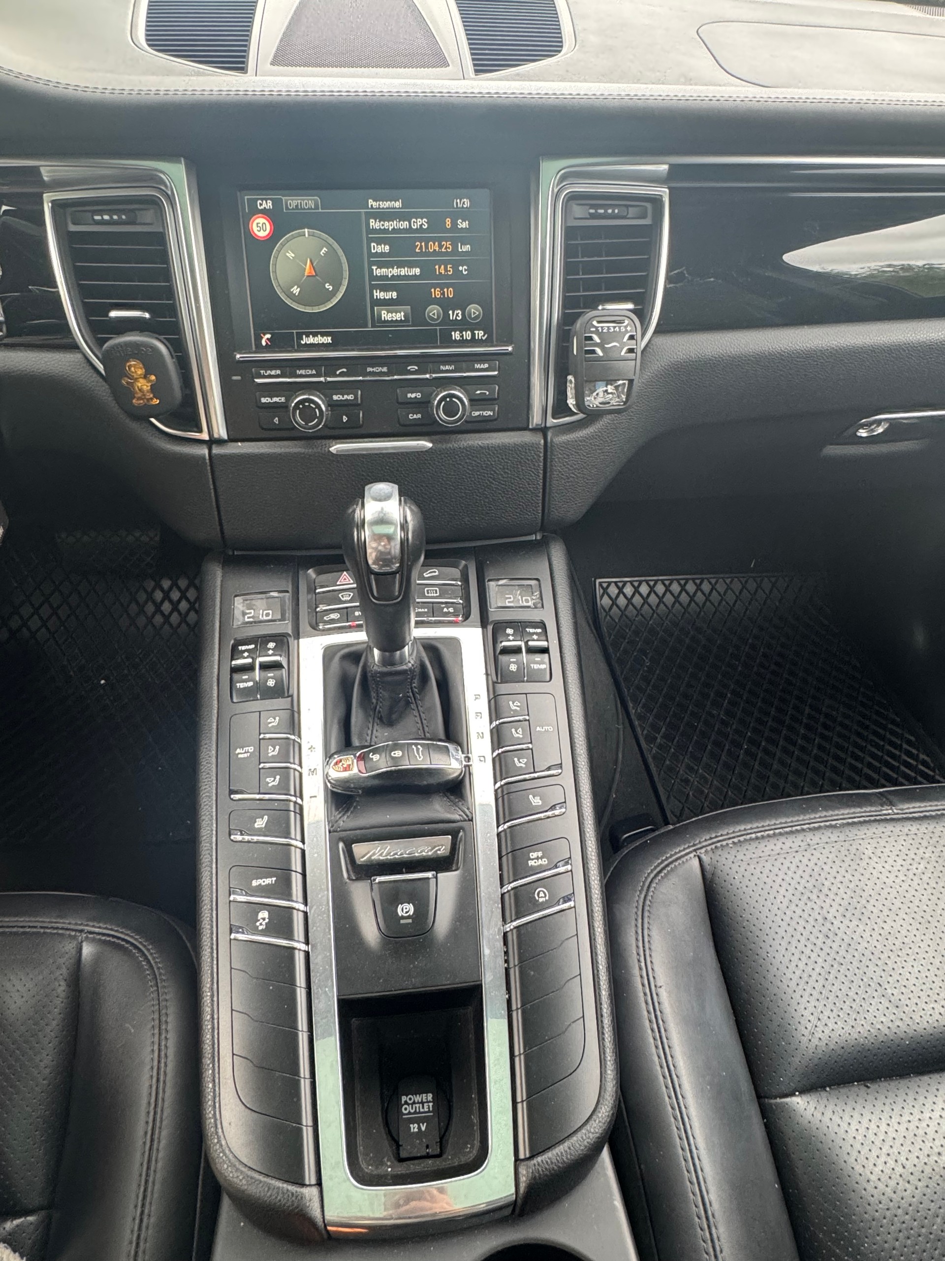 PORSCHE Macan S Diesel PDK-image-10
