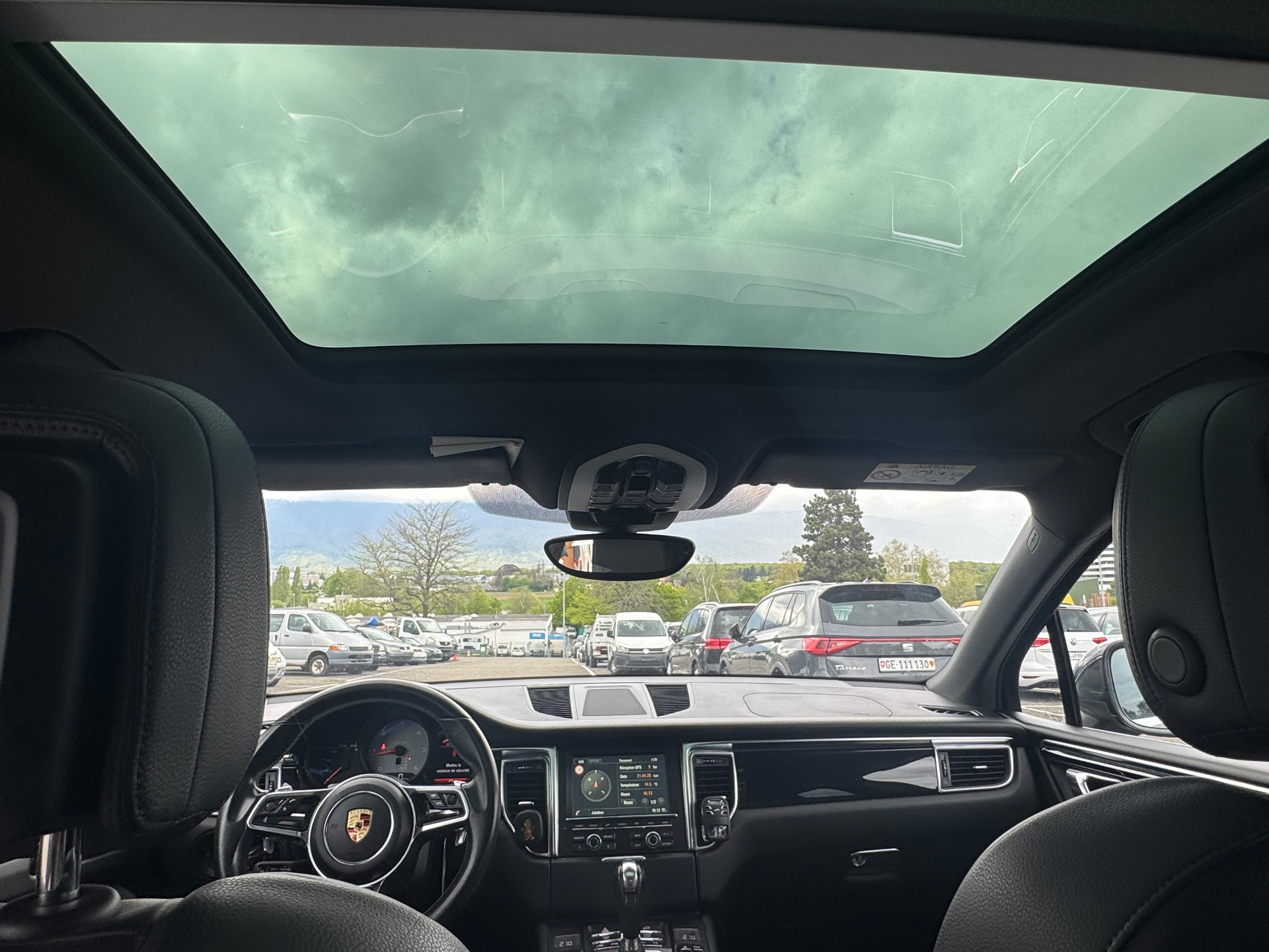 PORSCHE Macan S Diesel PDK-image-13